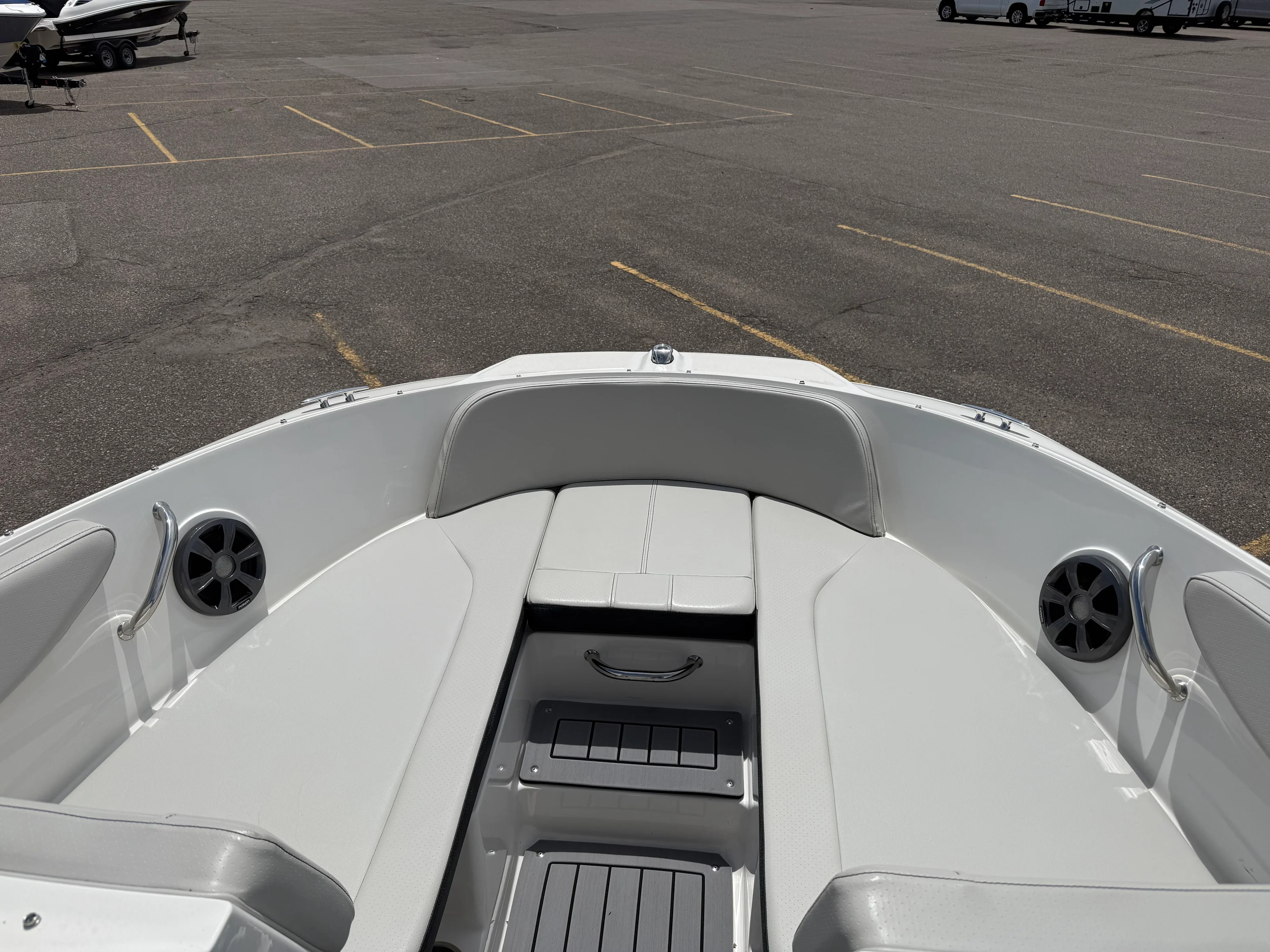 2021 Sea Ray SPX 190 Image Thumbnail #6