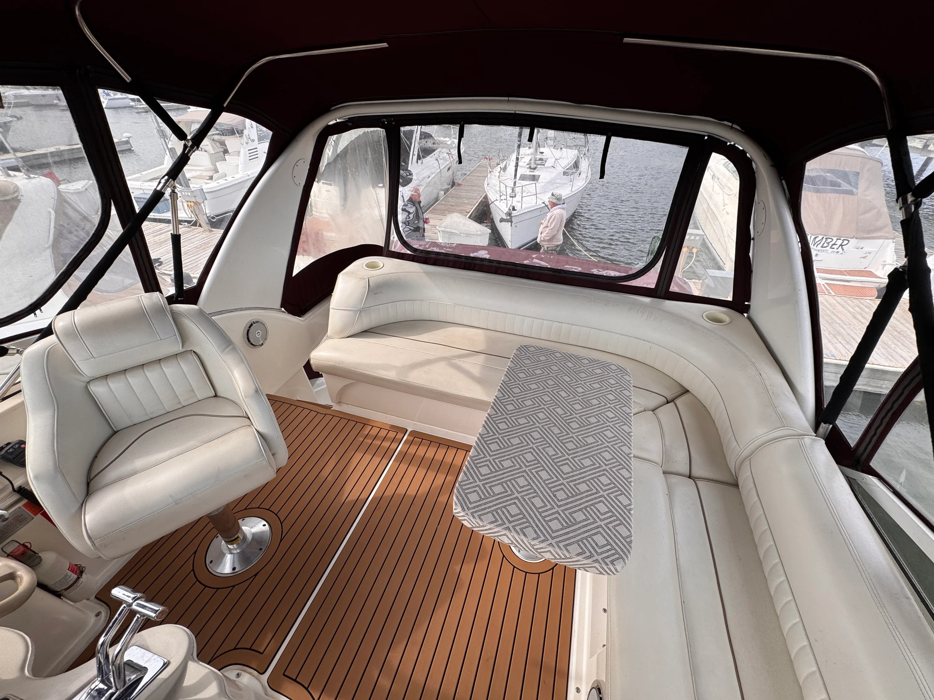 1998 Cruisers Yachts 3585 Image Thumbnail #24