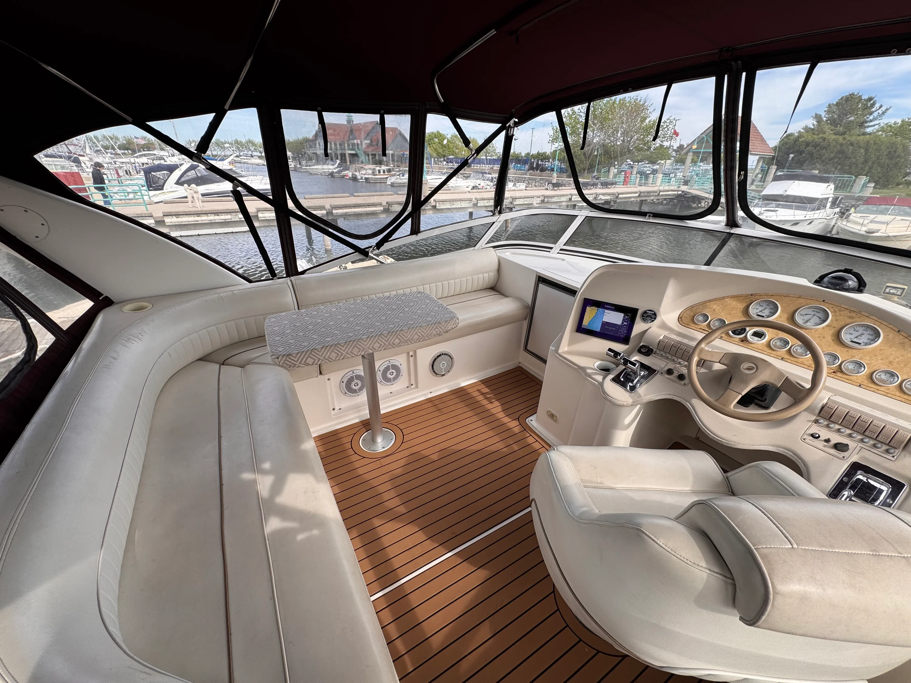 1998 Cruisers Yachts 3585 Image Thumbnail #21