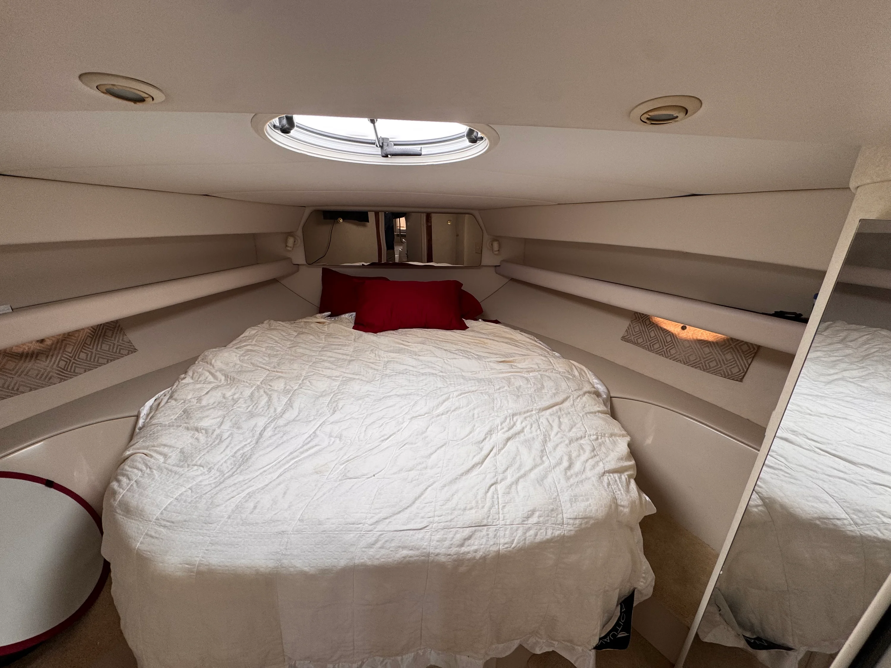 1998 Cruisers Yachts 3585 Image Thumbnail #13
