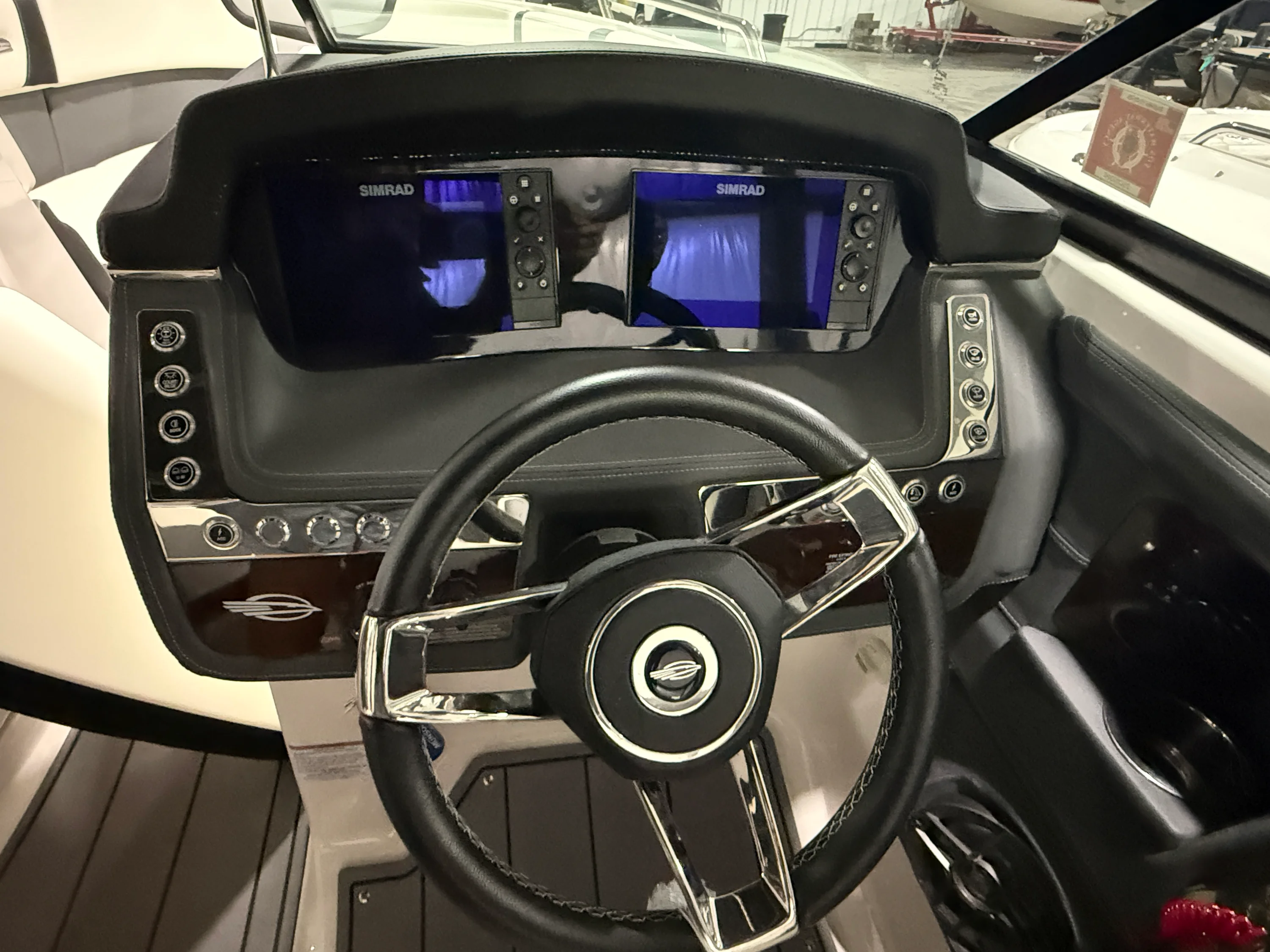 2023 Chaparral 267 SS Image Thumbnail #12