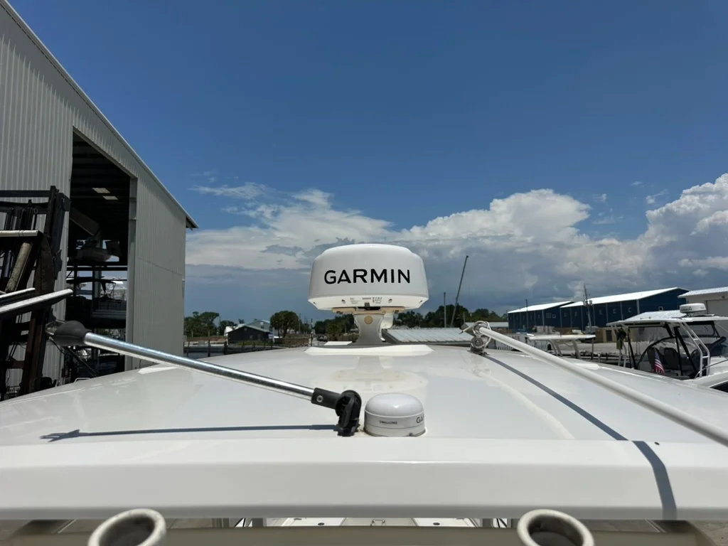 2015 Boston Whaler DAUNTLESS 270 Image Thumbnail #24