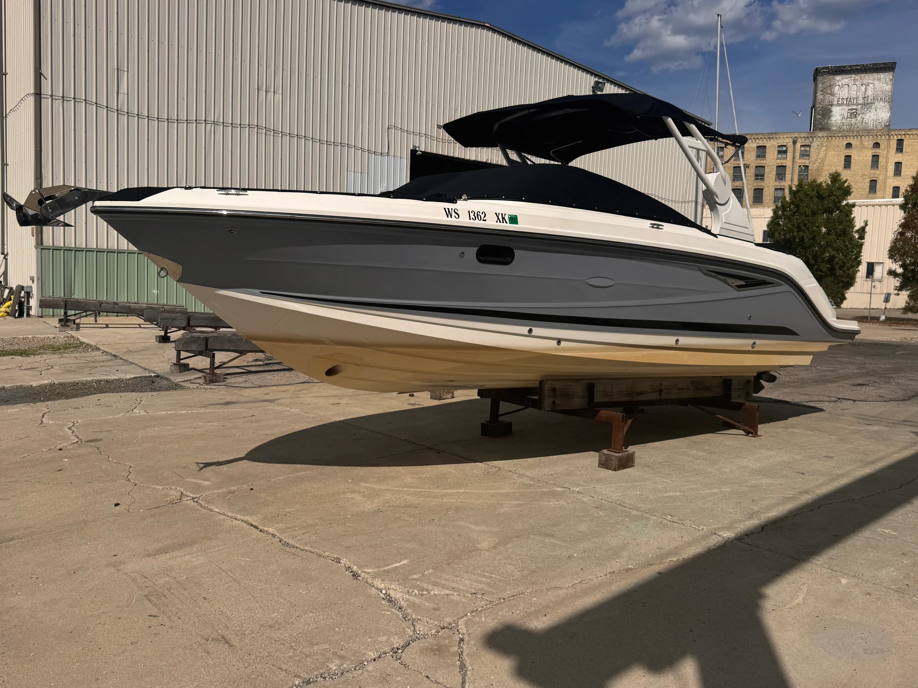 2019 Sea Ray 280 SLX Image Thumbnail #3