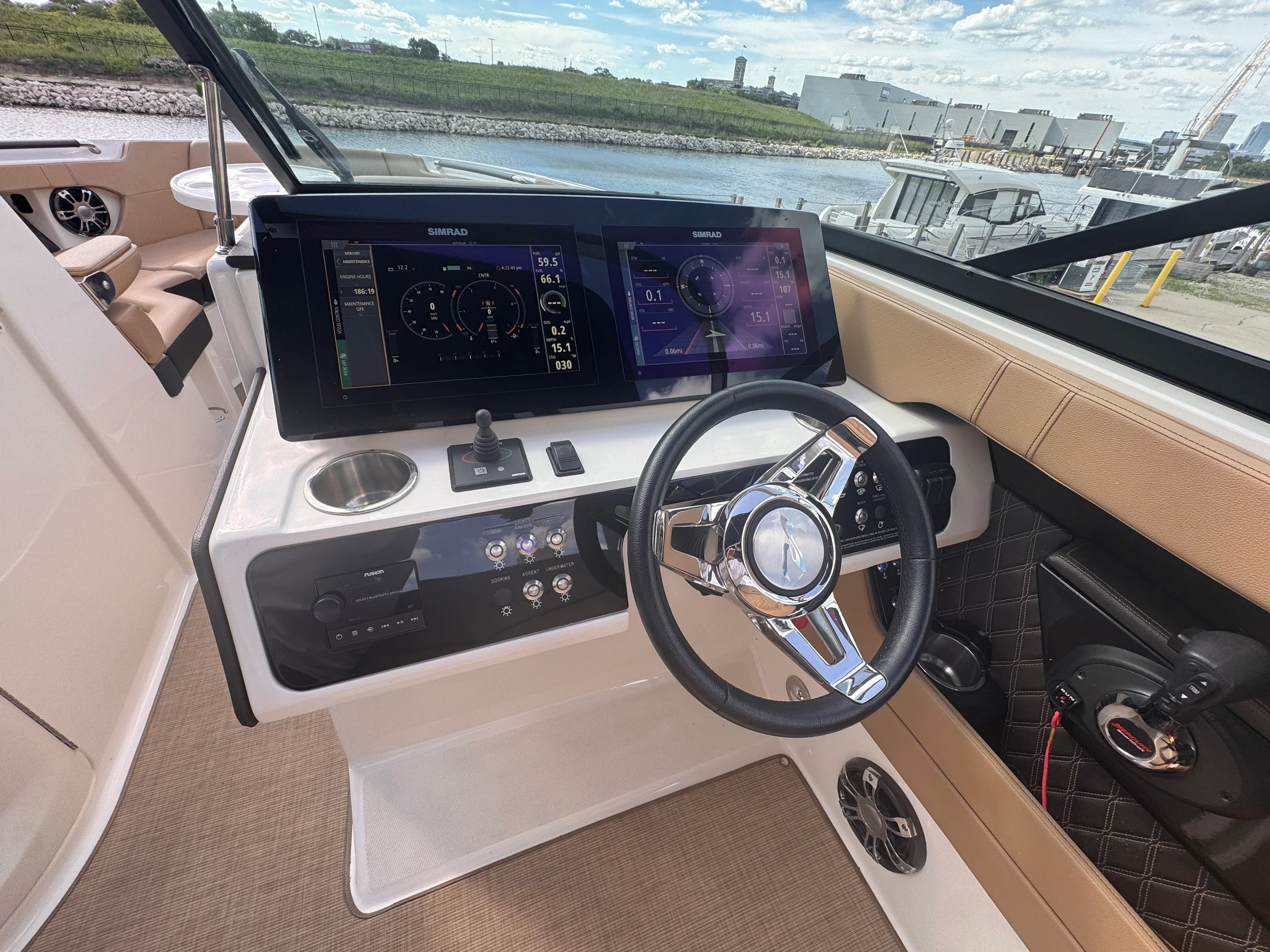 2019 Sea Ray 280 SLX Image Thumbnail #11