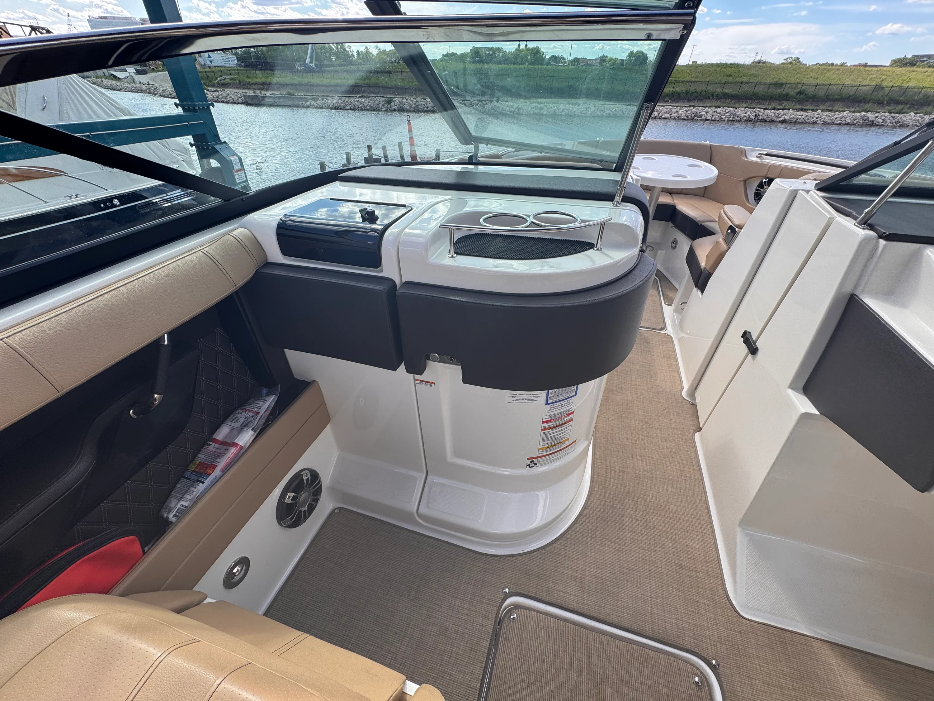 2019 Sea Ray 280 SLX Image Thumbnail #16