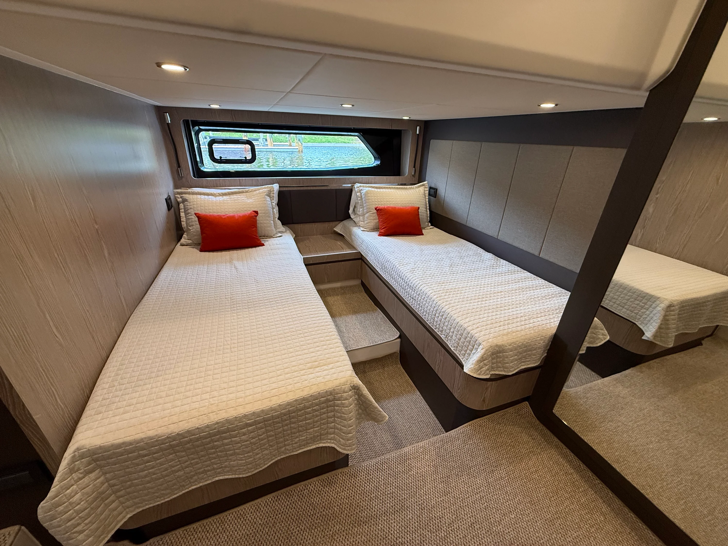 2021 Azimut 45 ATLANTIS Image Thumbnail #31