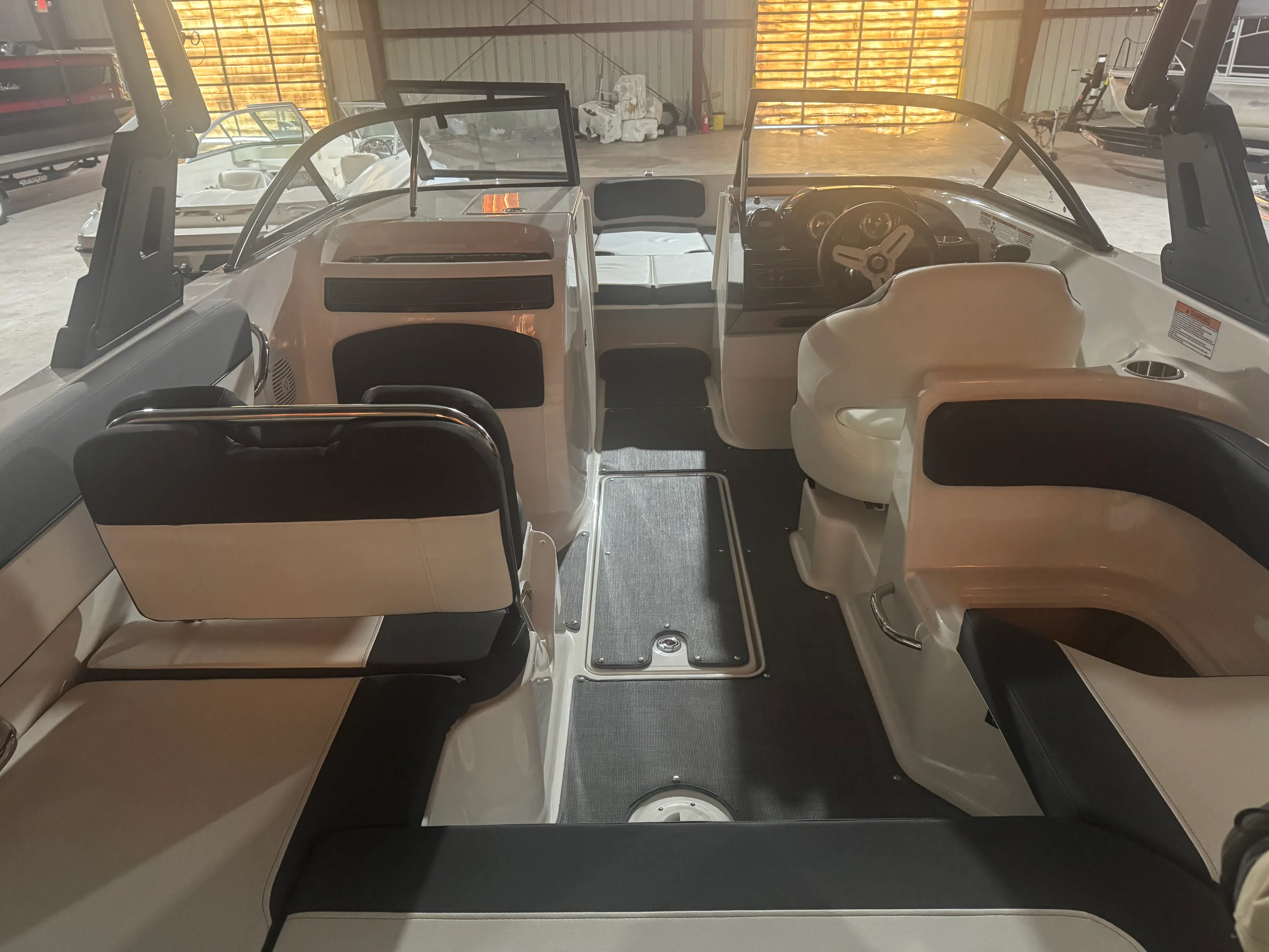 2022 Bayliner VR6 Image Thumbnail #9