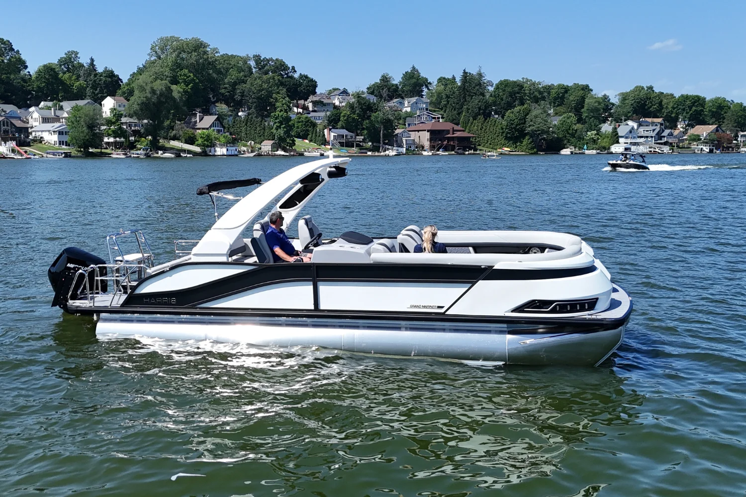 2027 Harris Grand Mariner 250 Image Thumbnail #0