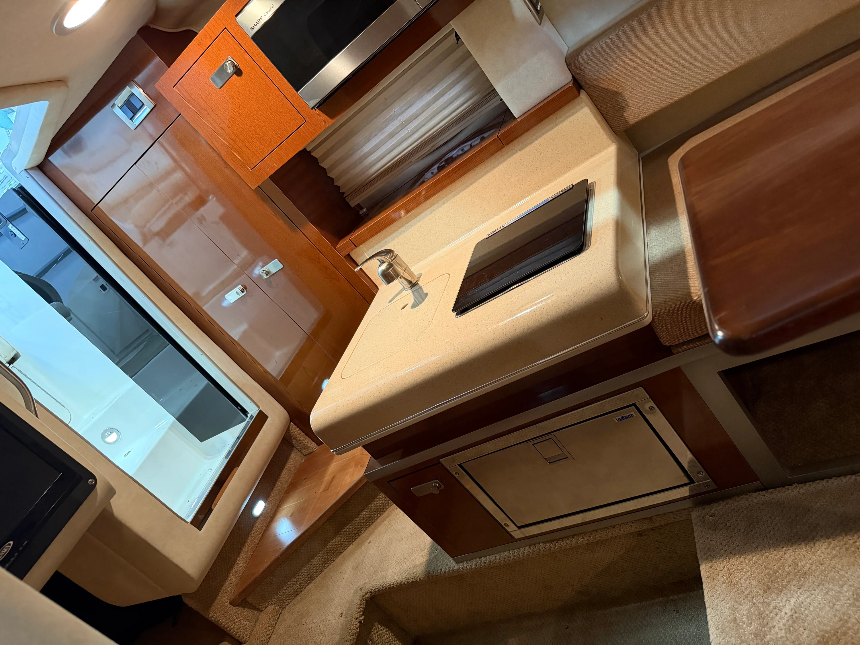 2012 Sea Ray 260 SUNDANCER Image Thumbnail #15