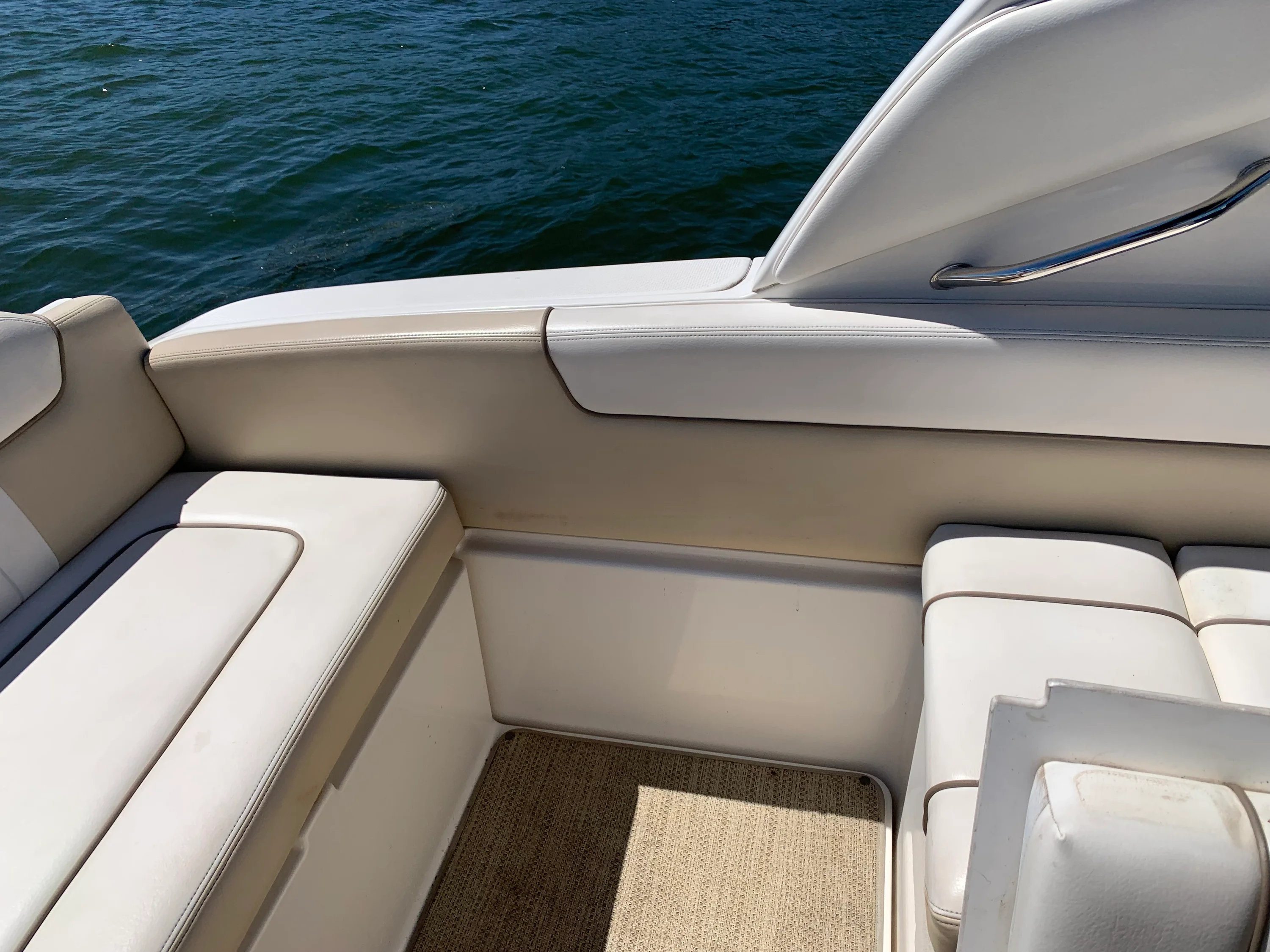 2012 Sea Ray 260 SUNDANCER Image Thumbnail #6