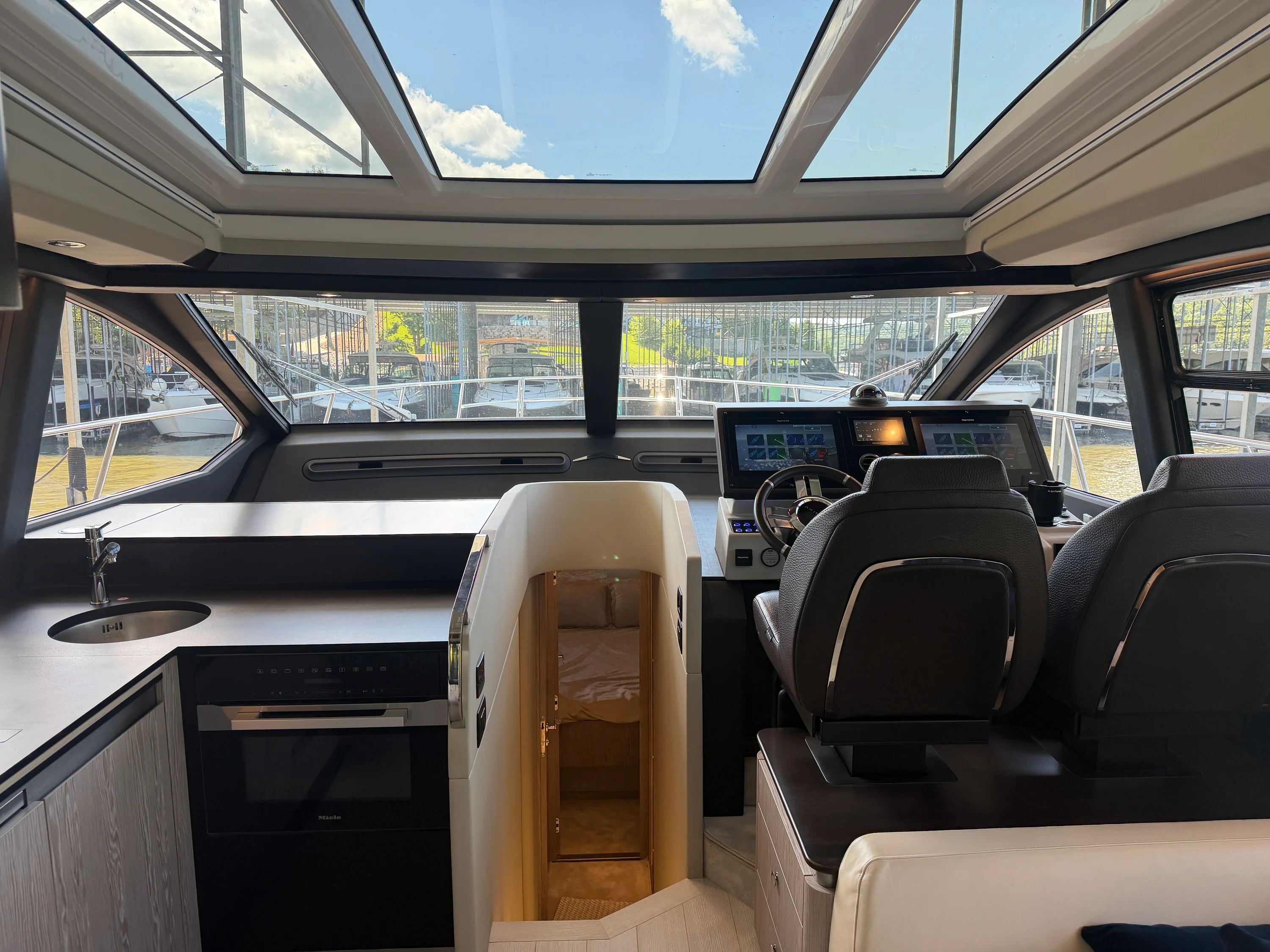 2023 Azimut S6 Image Thumbnail #25