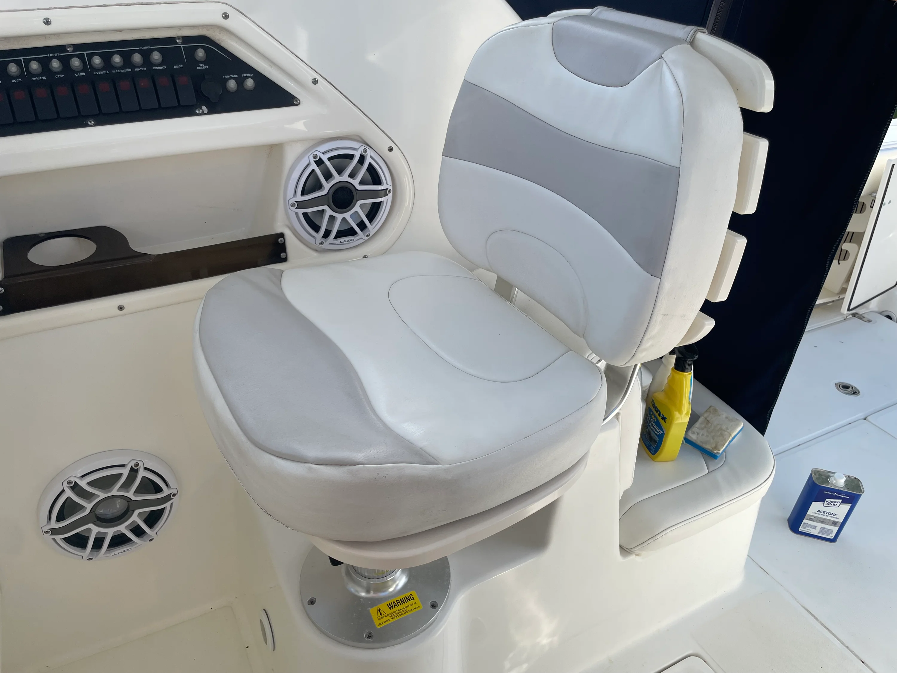 2009 Boston Whaler 255 CONQUEST Image Thumbnail #19