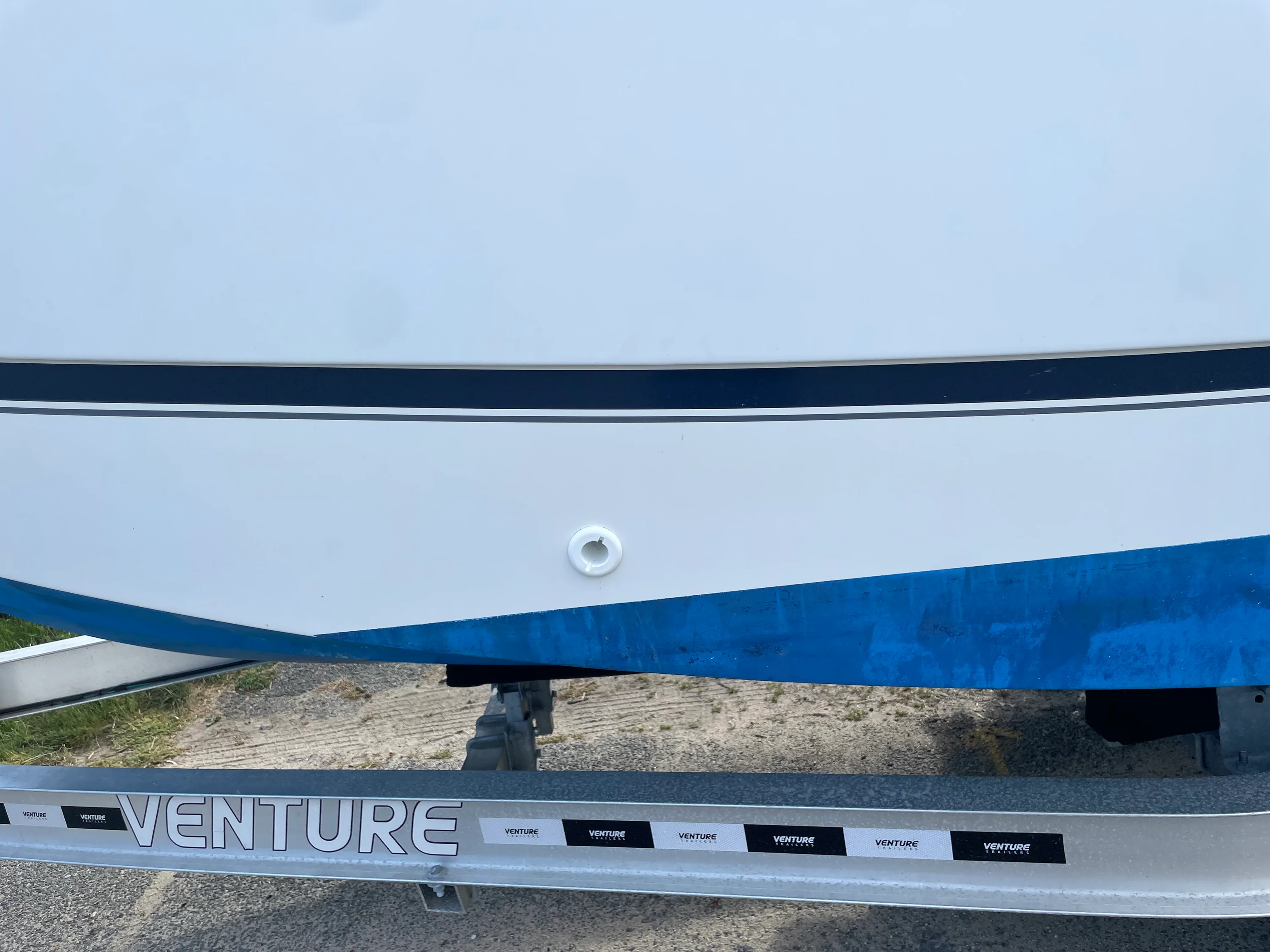 2009 Boston Whaler 255 CONQUEST Image Thumbnail #34