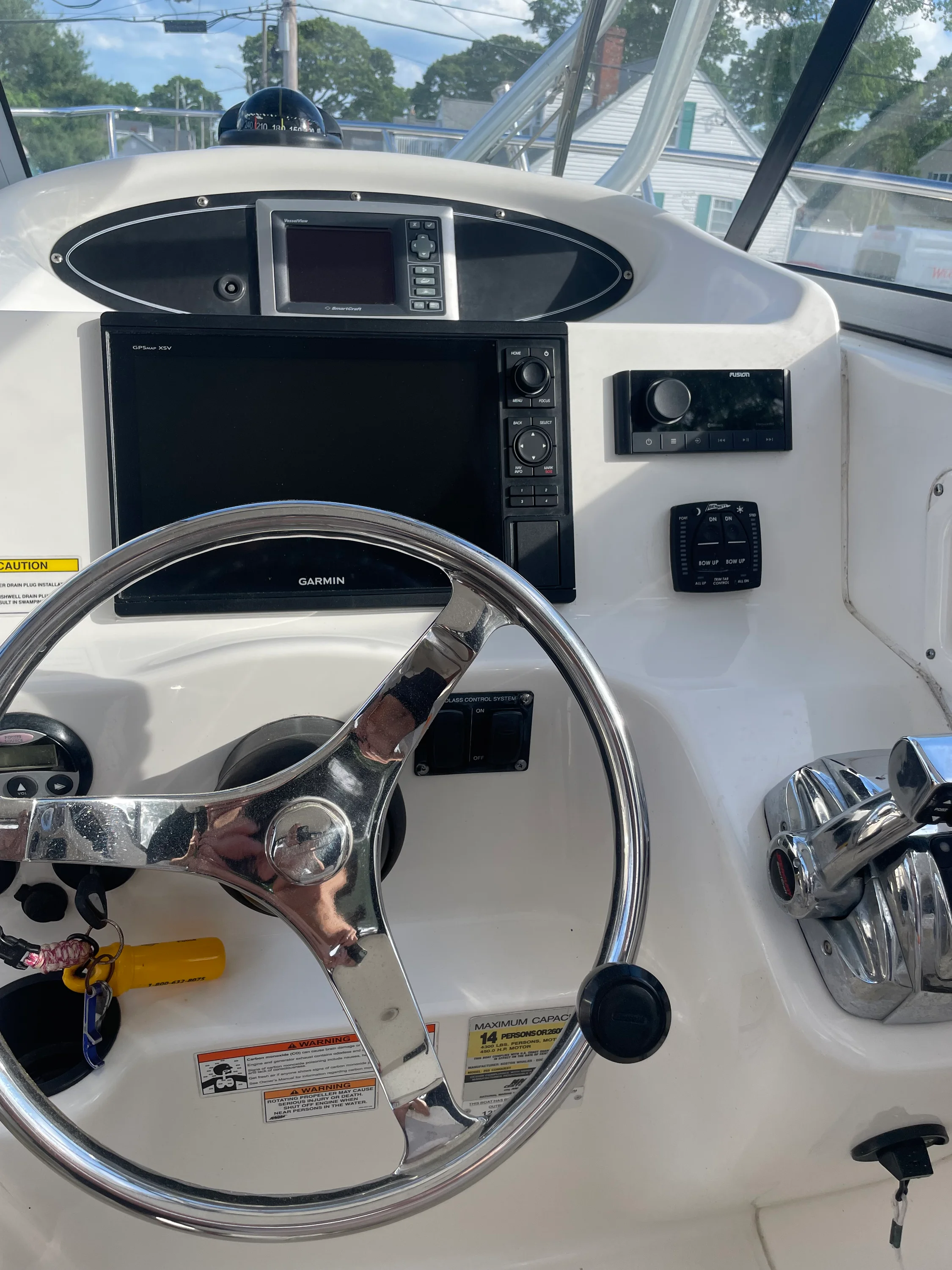 2009 Boston Whaler 255 CONQUEST Image Thumbnail #9