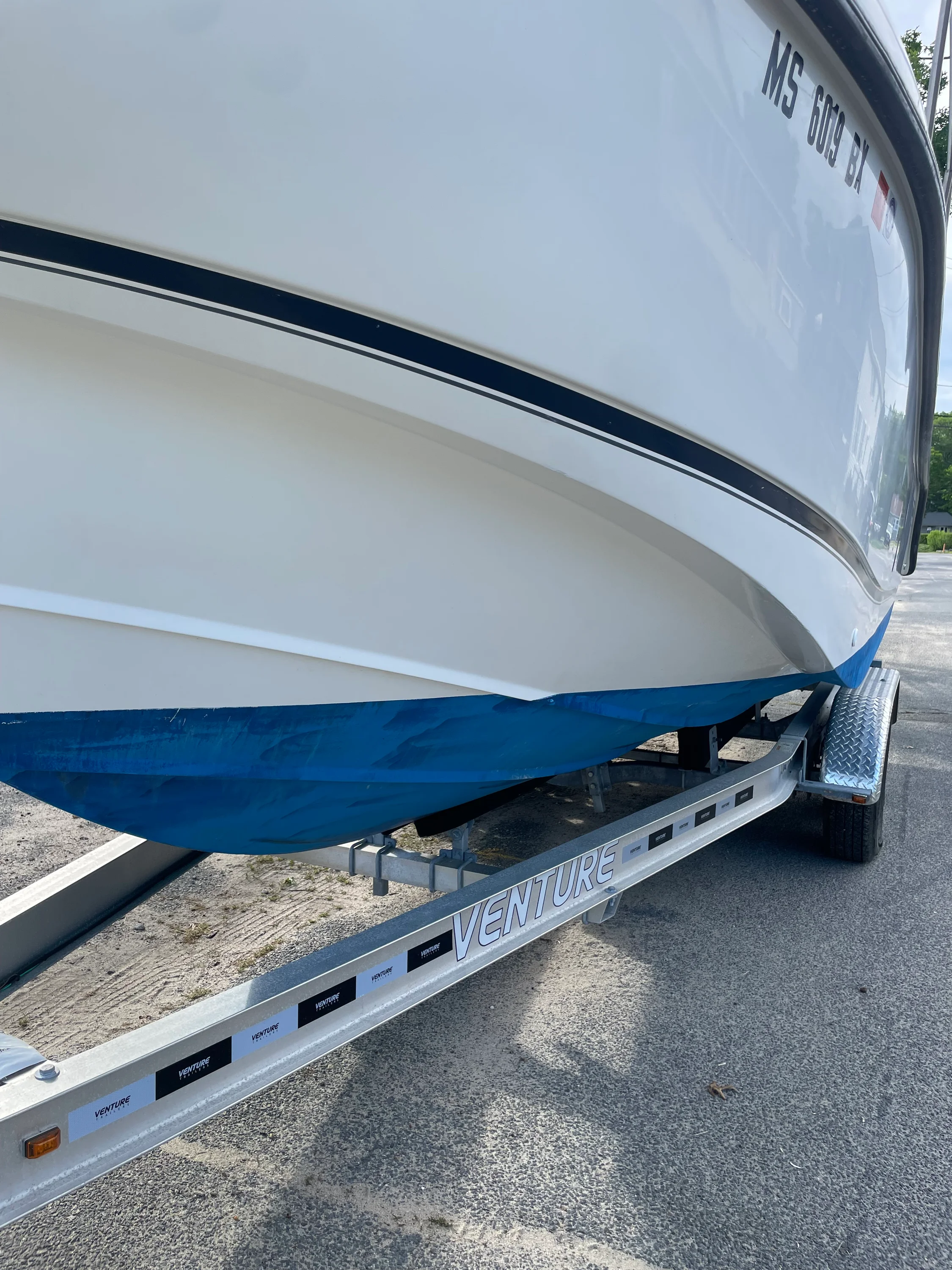 2009 Boston Whaler 255 CONQUEST Image Thumbnail #5
