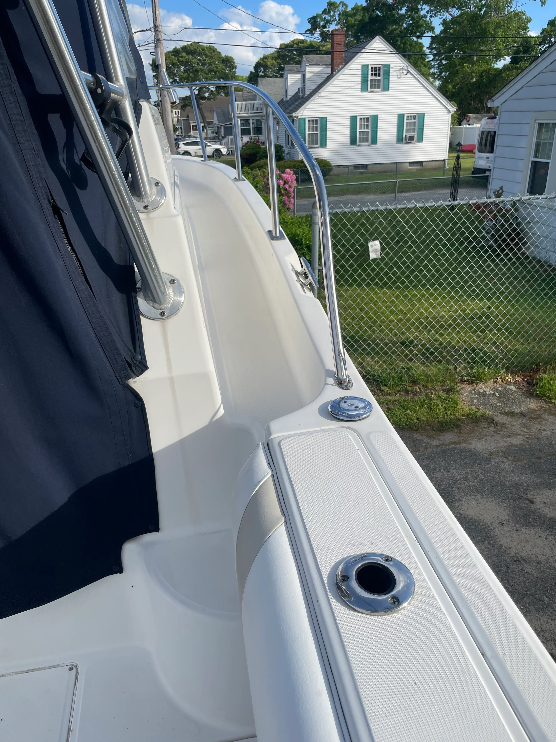 2009 Boston Whaler 255 CONQUEST Image Thumbnail #23