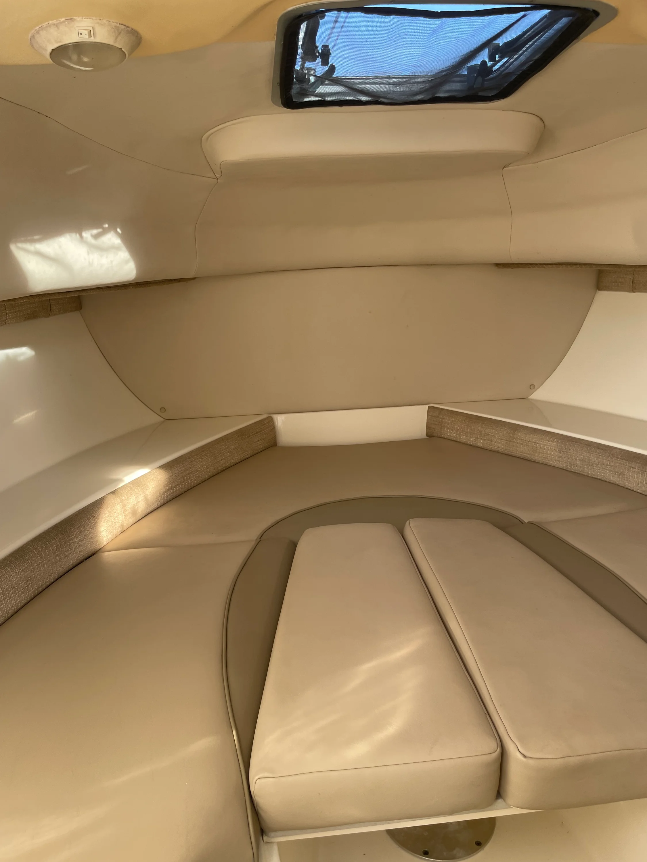 2009 Boston Whaler 255 CONQUEST Image Thumbnail #45