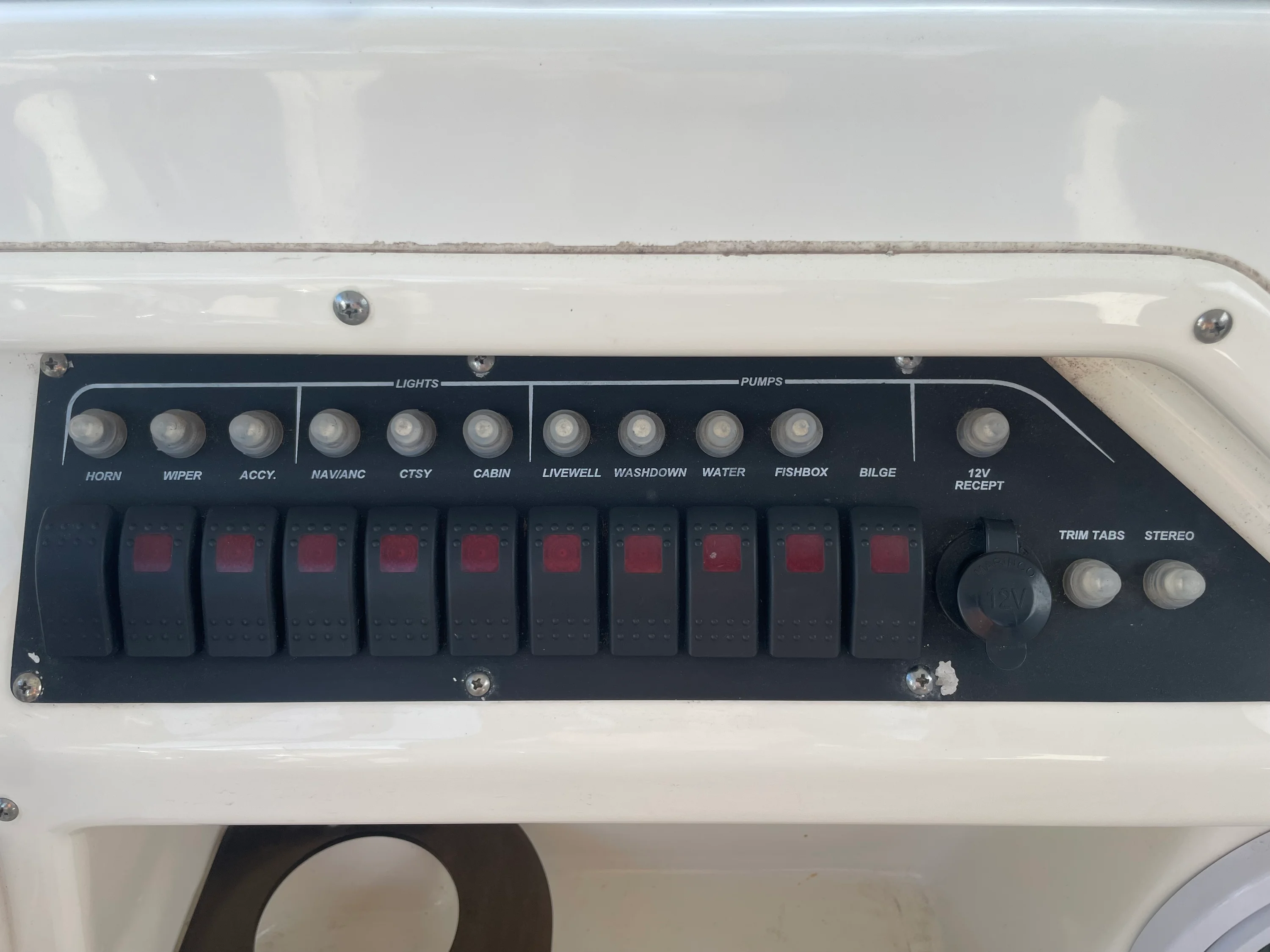 2009 Boston Whaler 255 CONQUEST Image Thumbnail #13