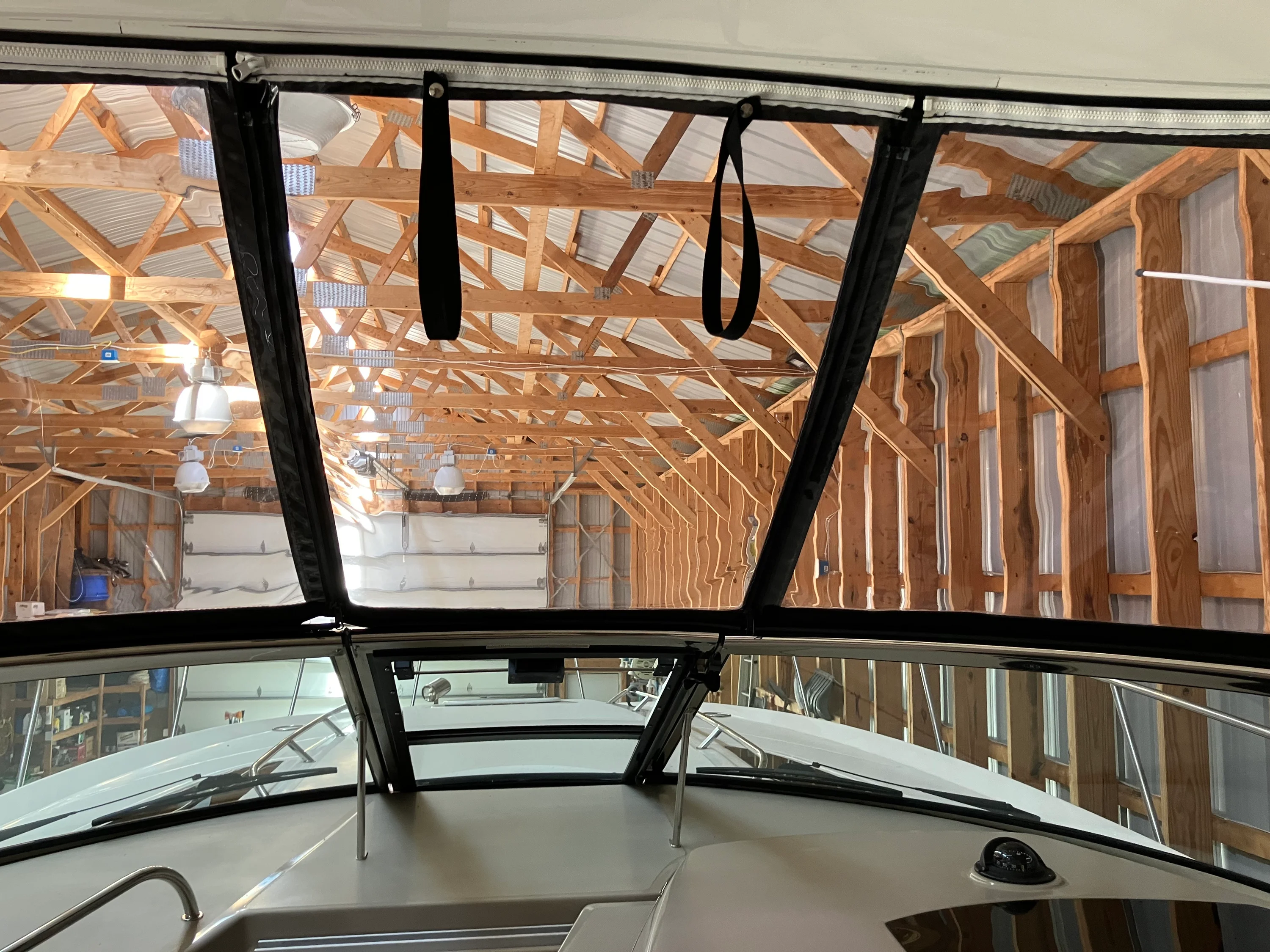 2011 Sea Ray 370 SUNDANCER Image Thumbnail #11