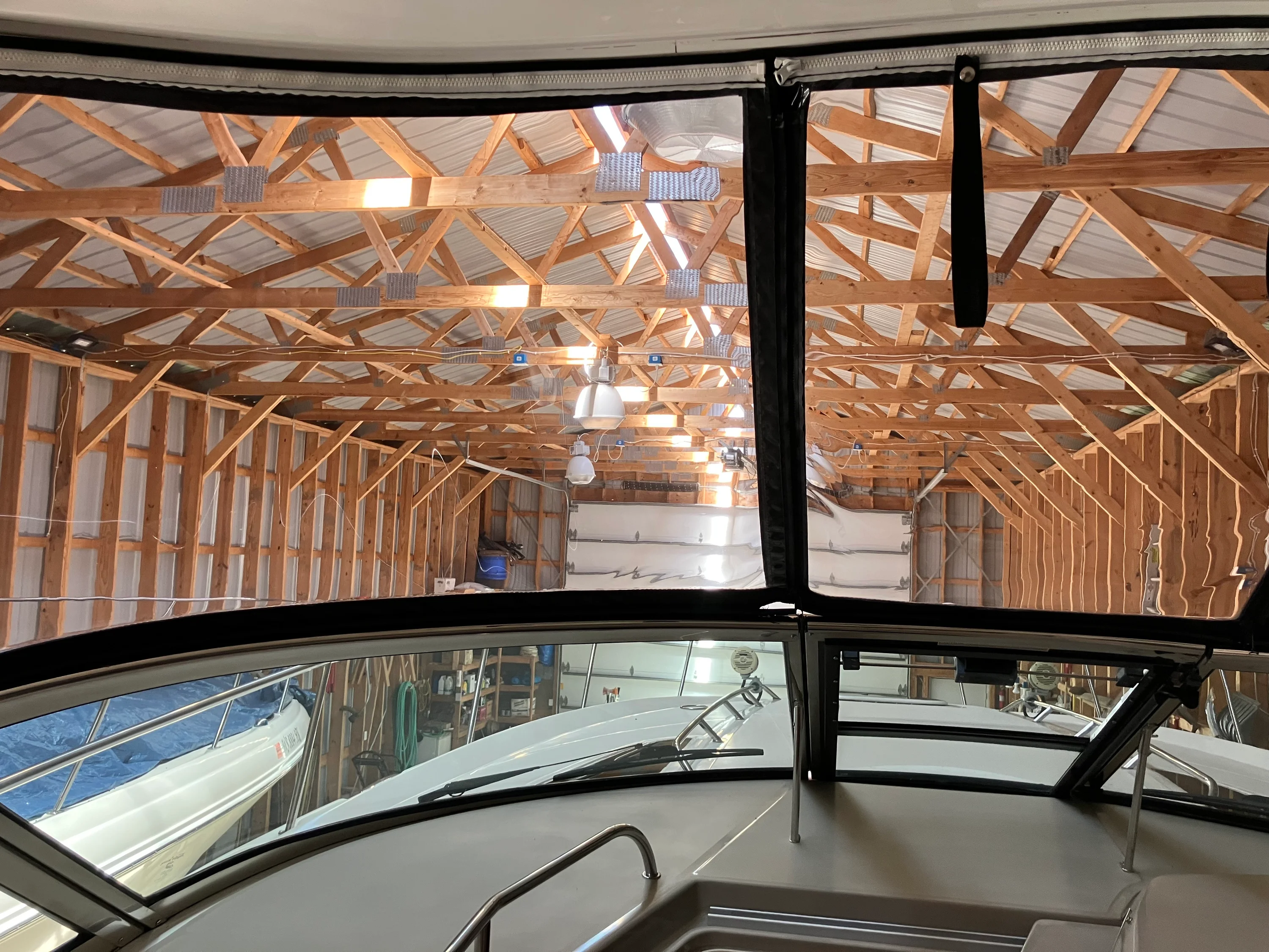 2011 Sea Ray 370 SUNDANCER Image Thumbnail #12