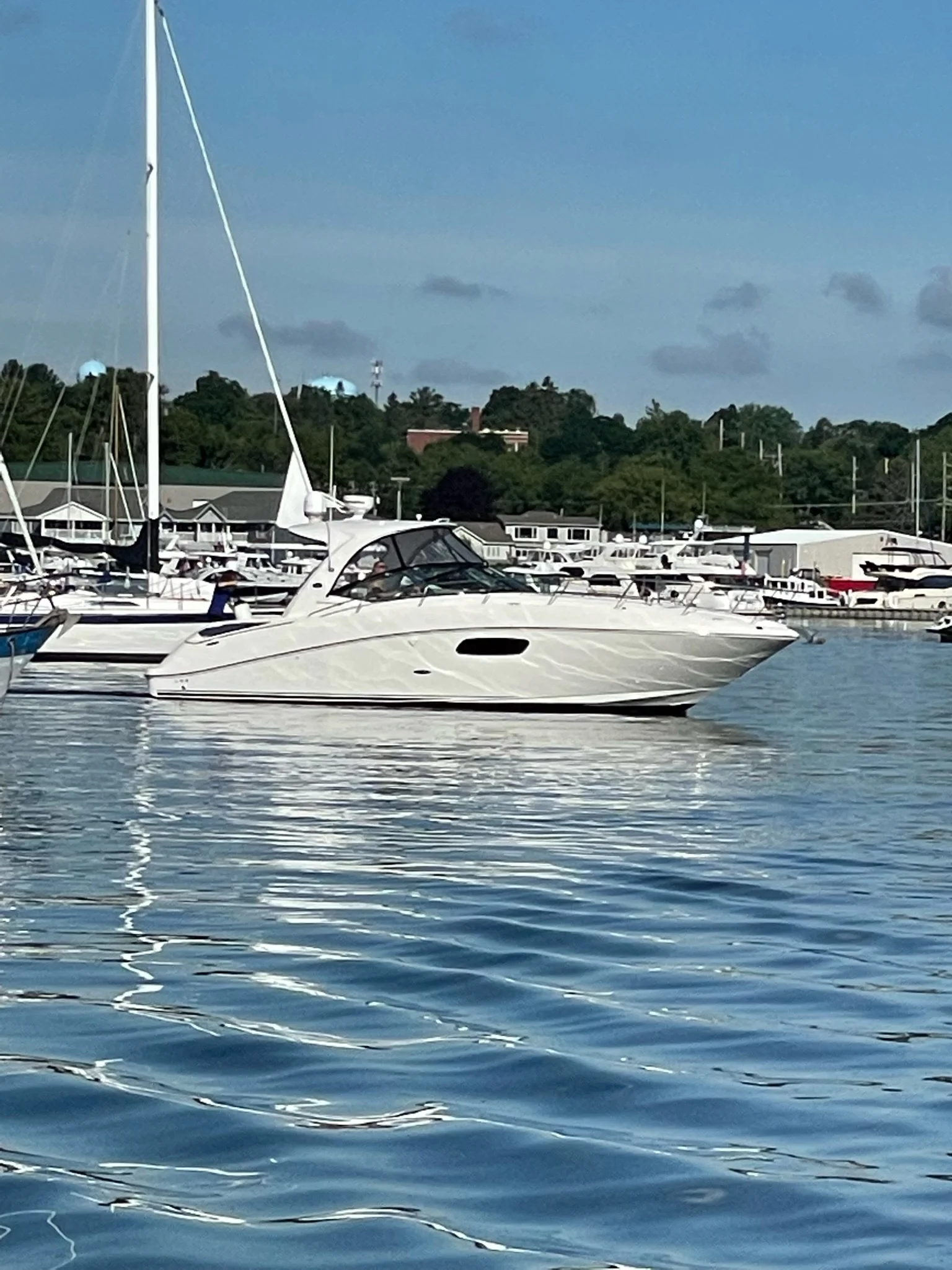 2011 Sea Ray 370 SUNDANCER Image Thumbnail #43