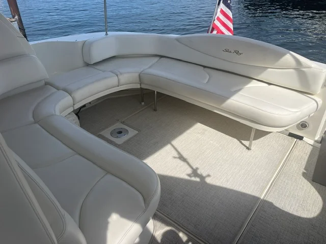 2004 Sea Ray 380 Sundancer Image Thumbnail #24