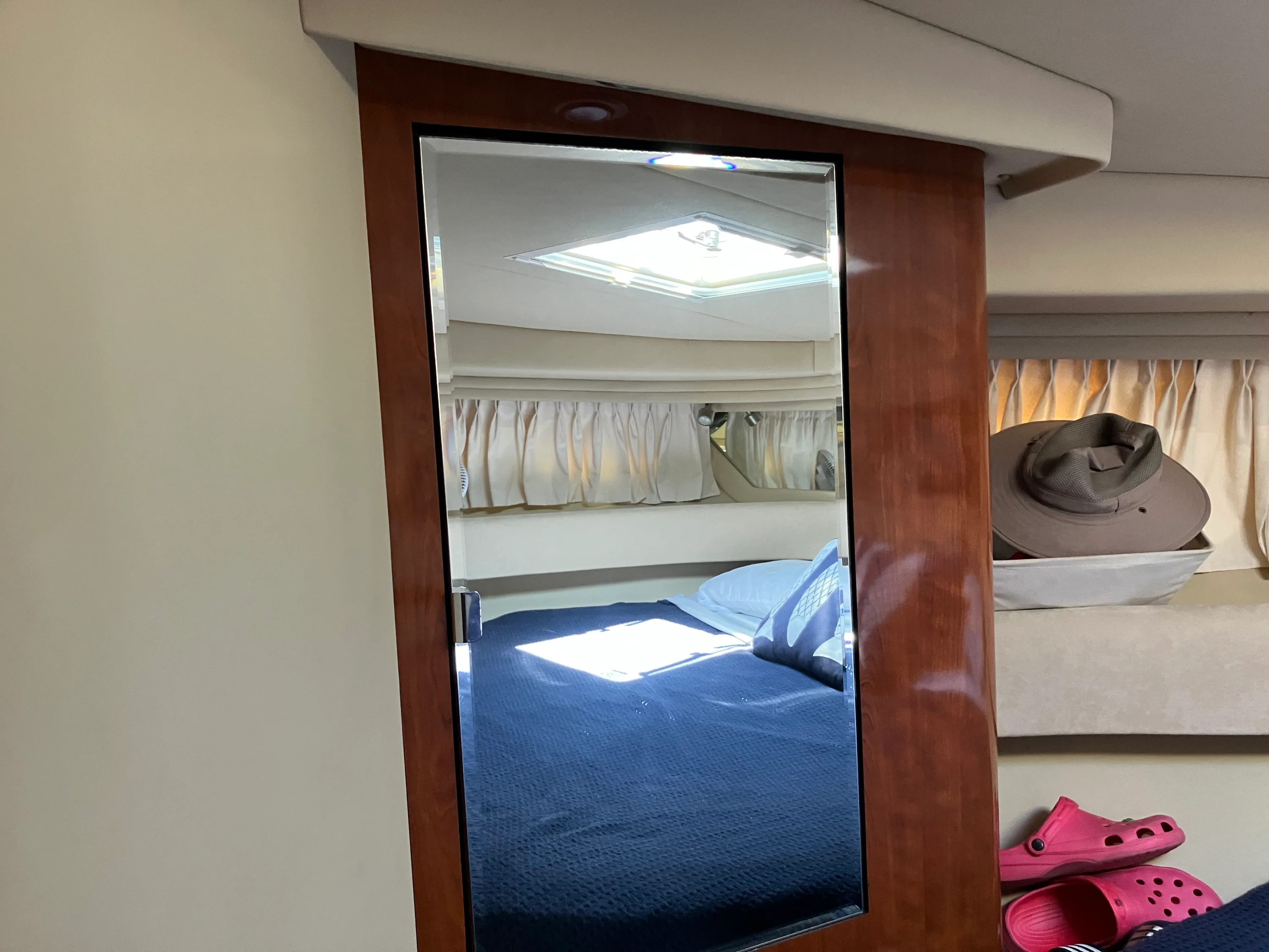 2004 Sea Ray 380 Sundancer Image Thumbnail #14