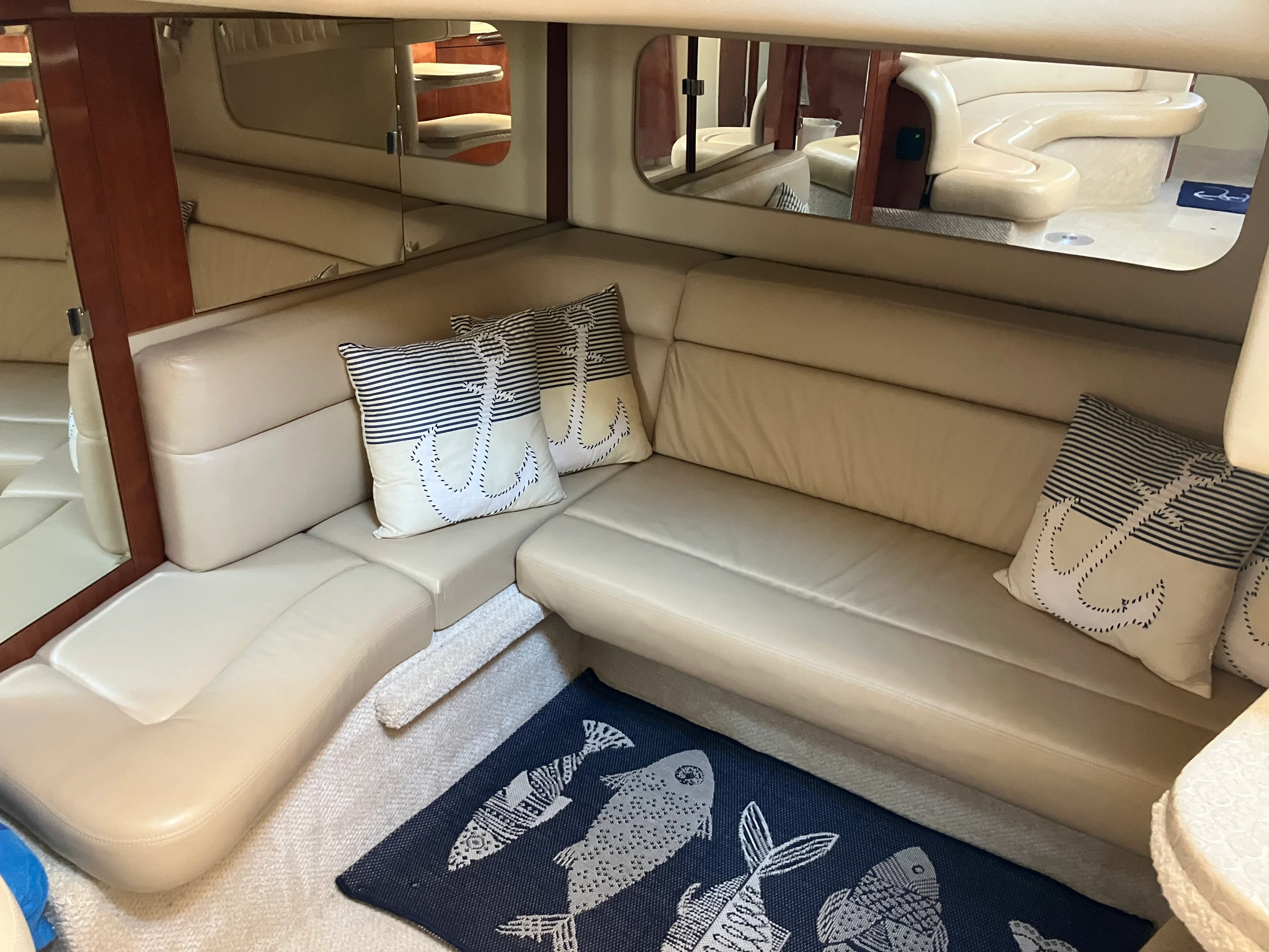 2004 Sea Ray 380 Sundancer Image Thumbnail #11