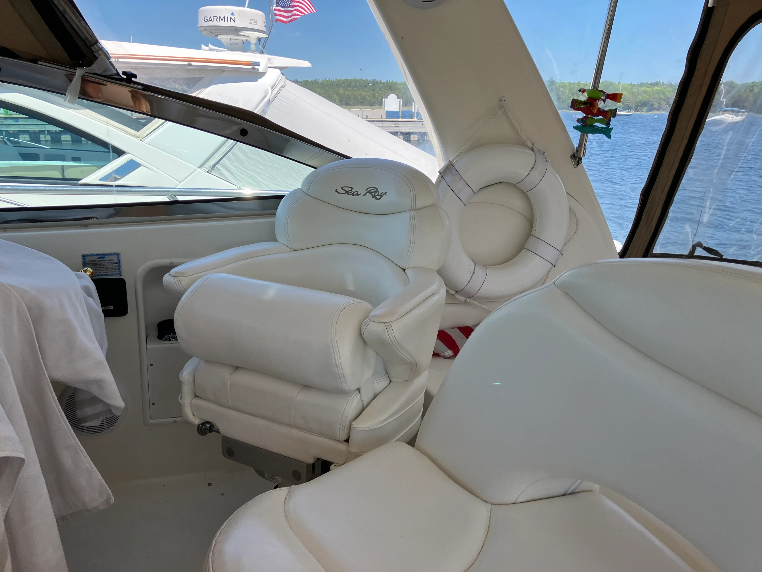 2004 Sea Ray 380 Sundancer Image Thumbnail #5