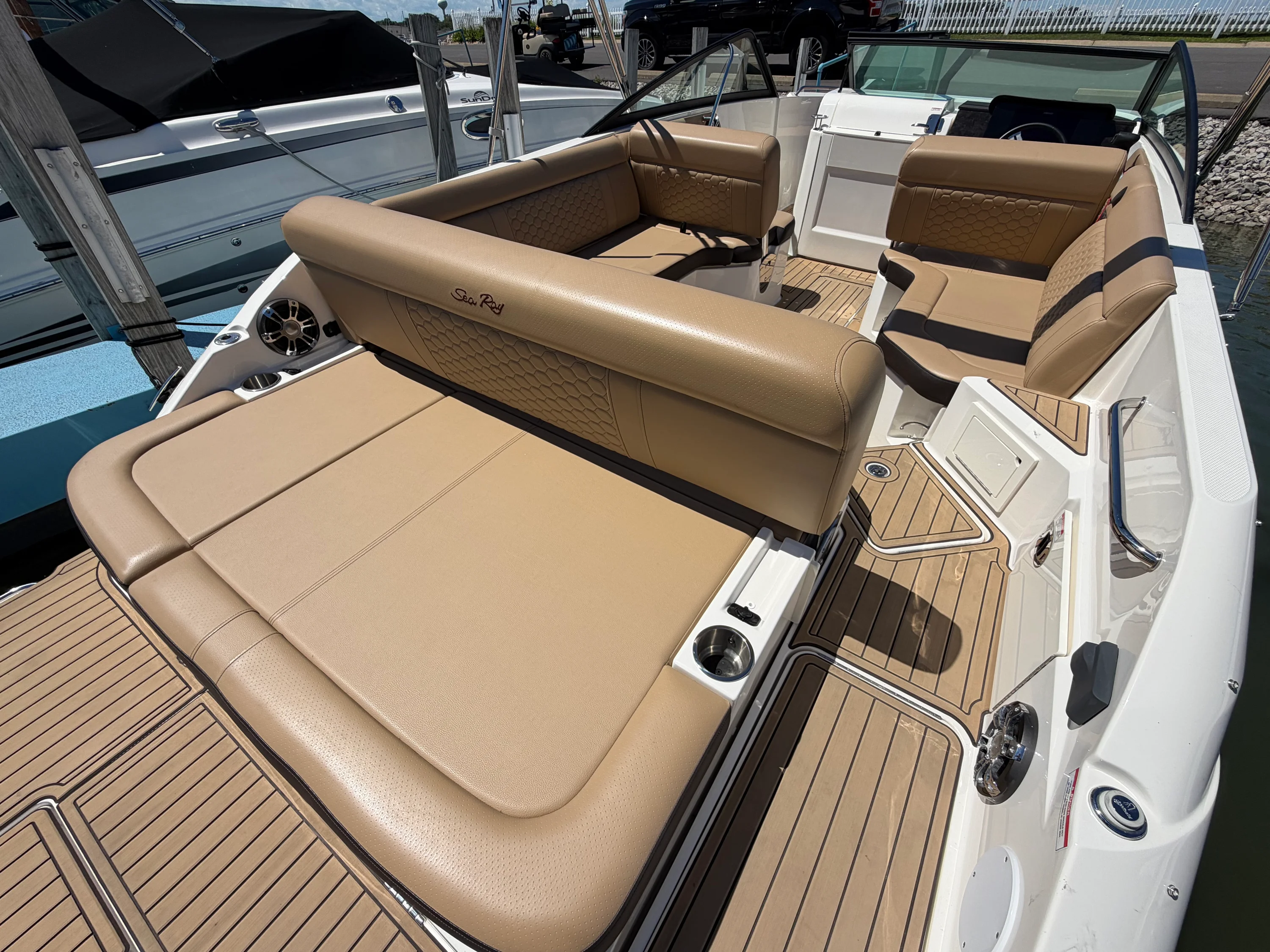 2021 Sea Ray 250 SDX Image Thumbnail #6