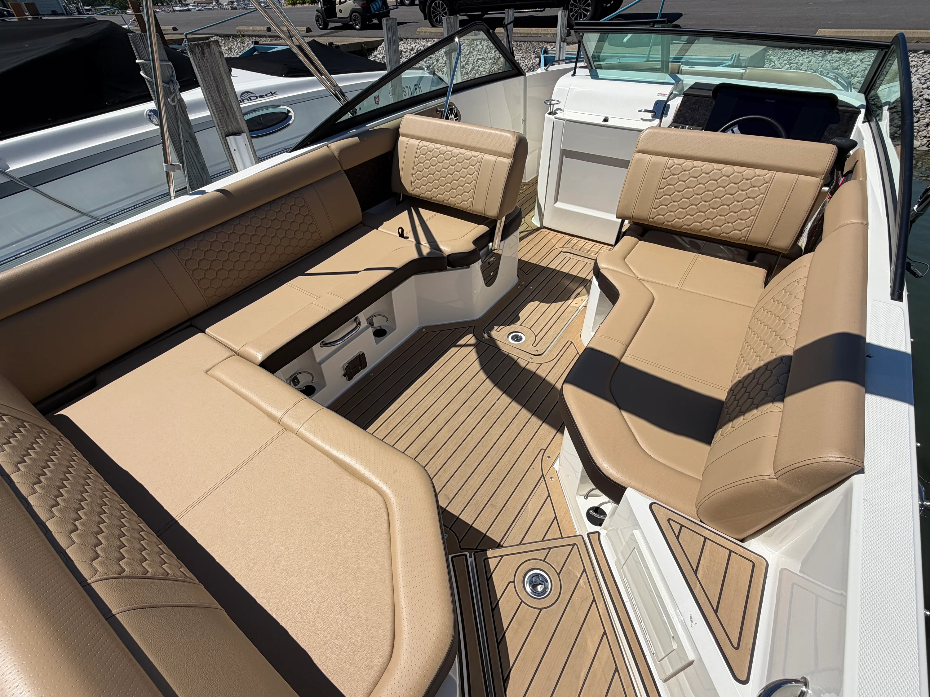 2021 Sea Ray 250 SDX Image Thumbnail #11