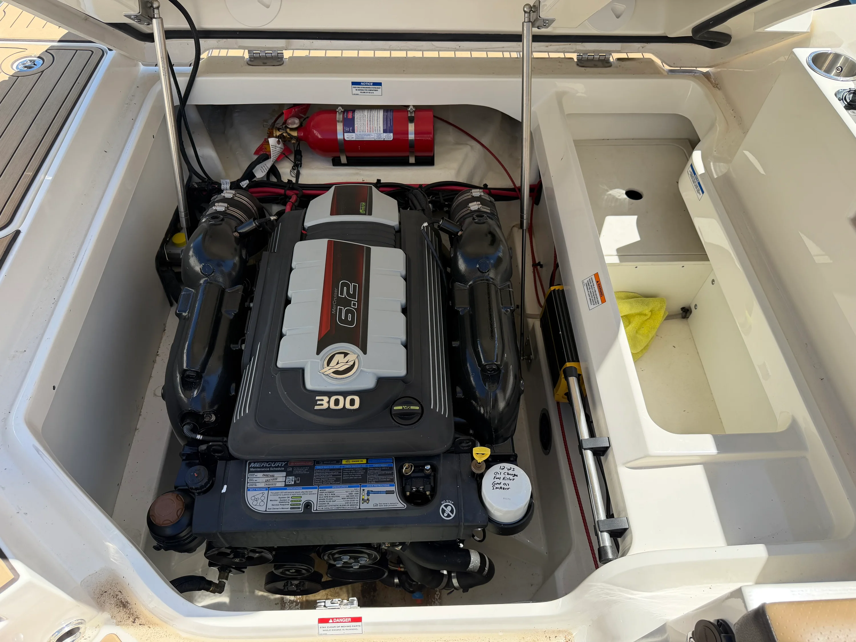 2021 Sea Ray 250 SDX Image Thumbnail #21