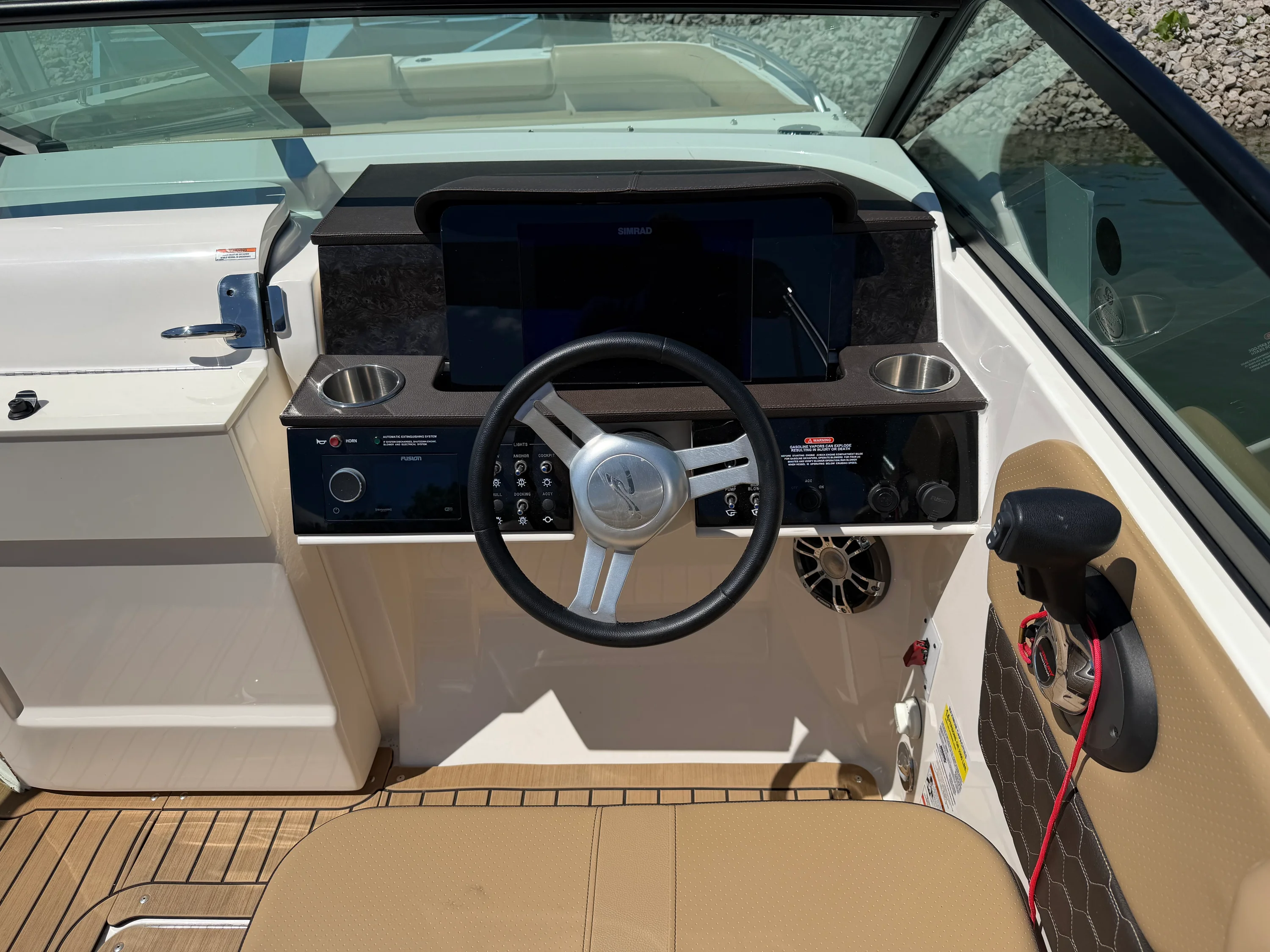 2021 Sea Ray 250 SDX Image Thumbnail #12