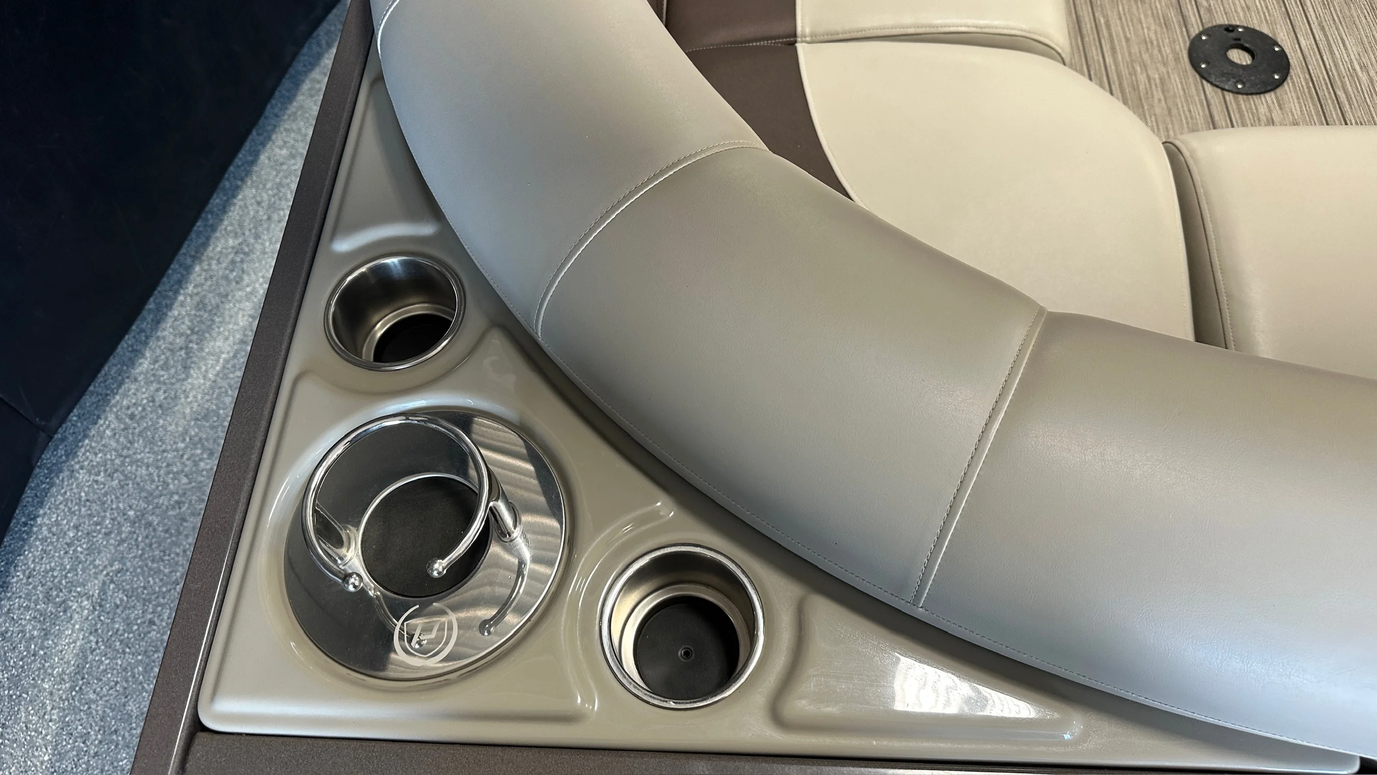 2022 Premier 230 SUNSATION Image Thumbnail #10