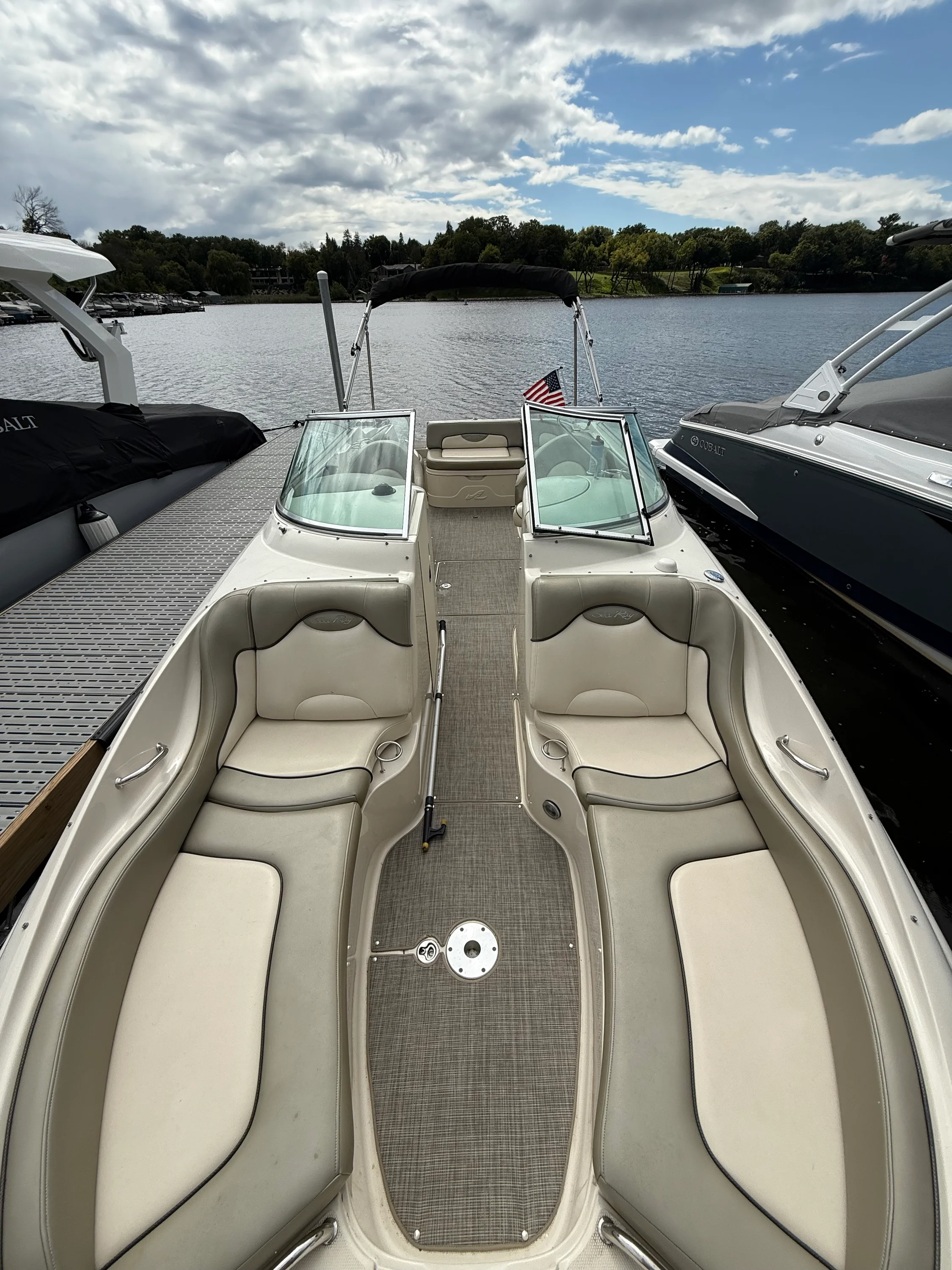 2005 Sea Ray 270 SUNDECK Image Thumbnail #3
