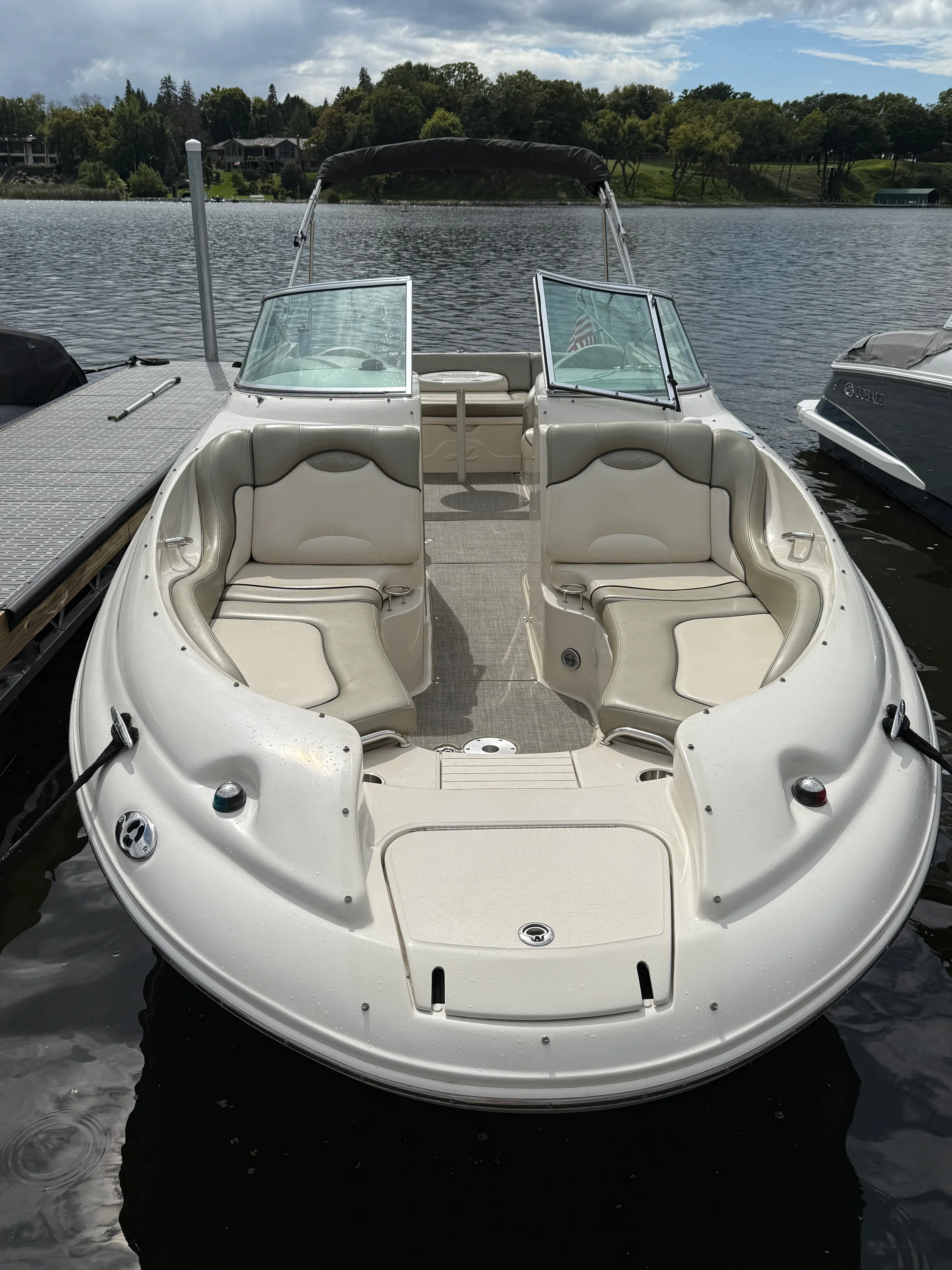 2005 Sea Ray 270 SUNDECK Image Thumbnail #2