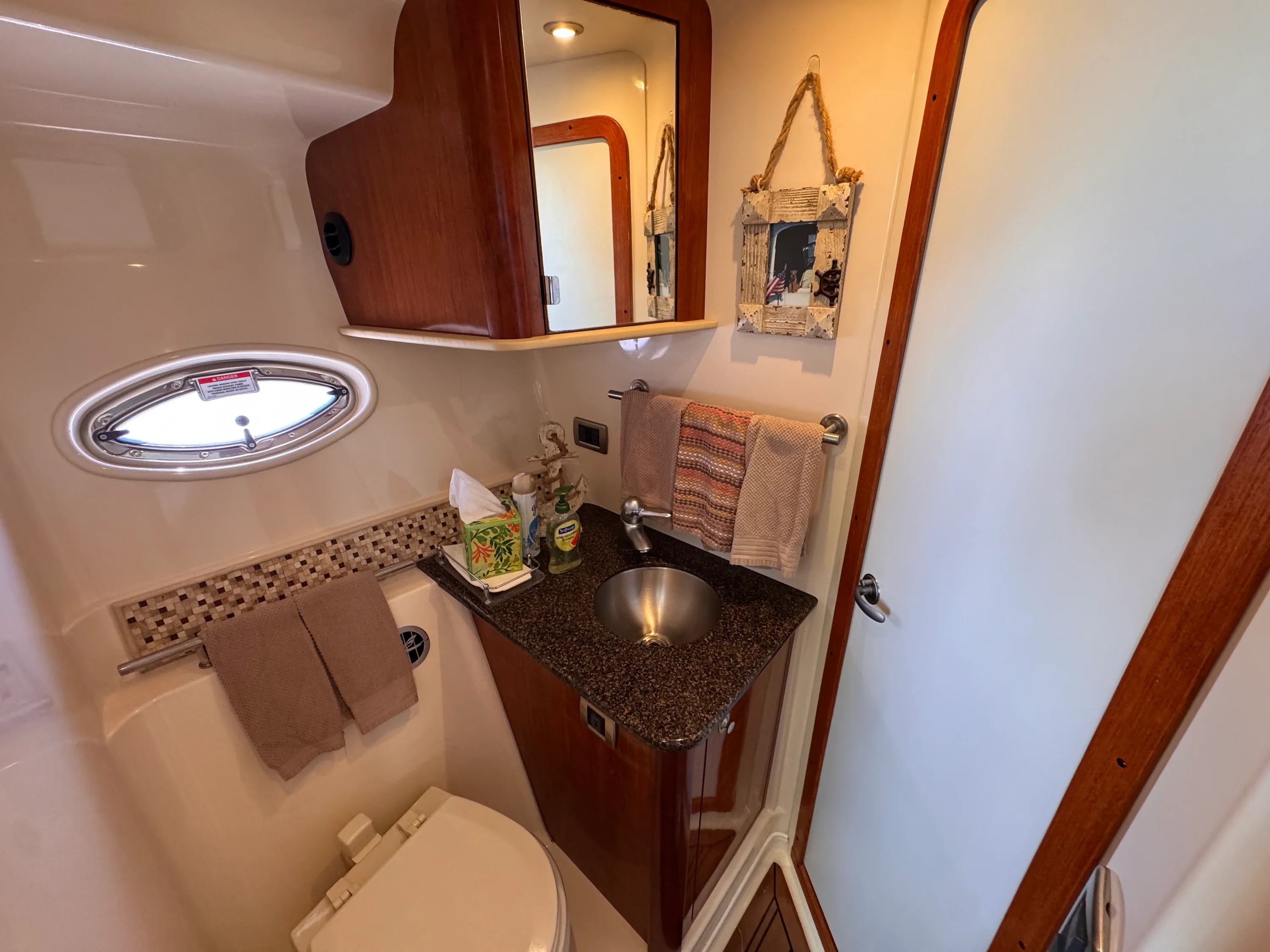 2007 Sea Ray 38 Sundancer Image Thumbnail #28