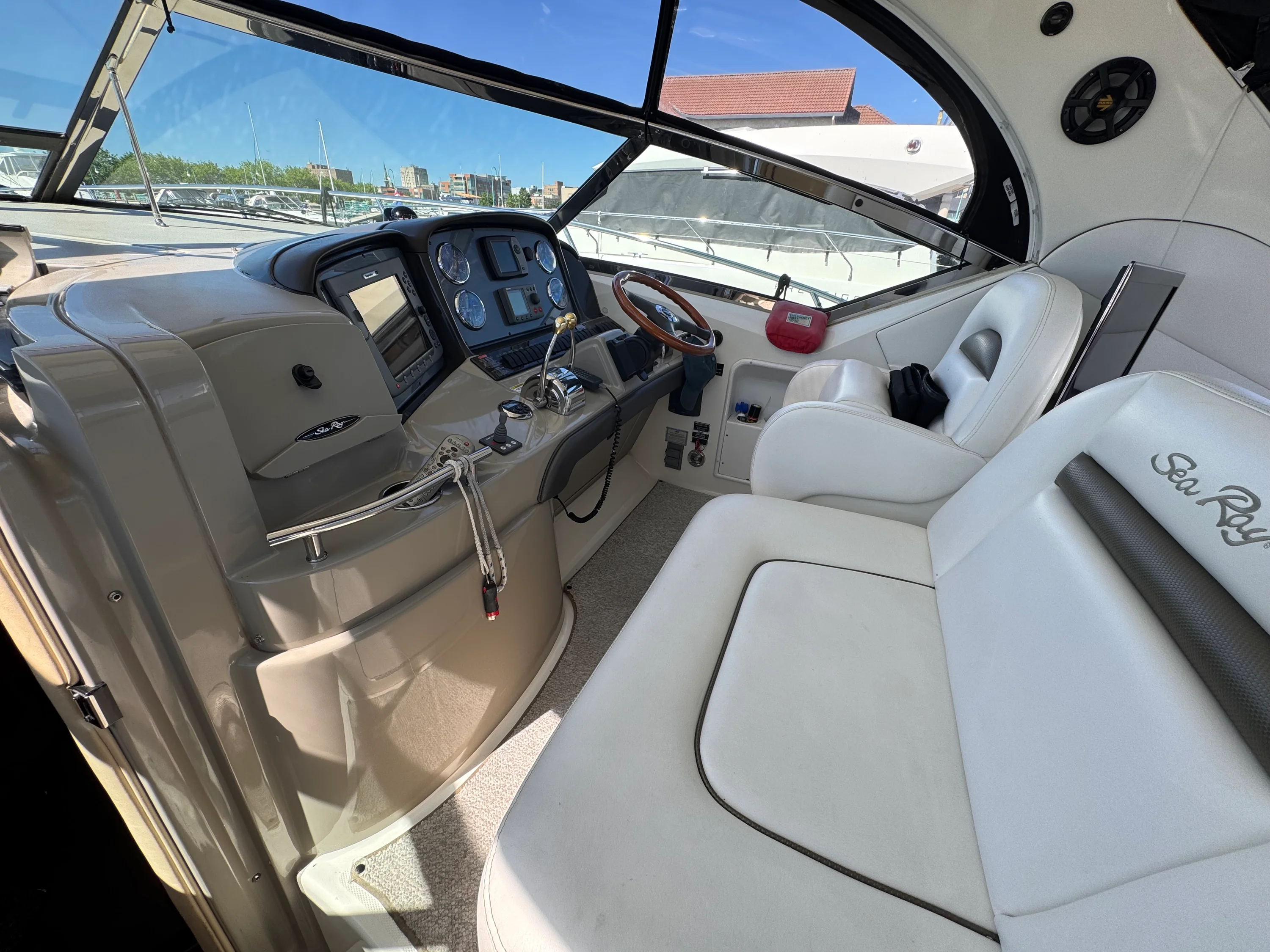 2007 Sea Ray 38 Sundancer Image Thumbnail #10