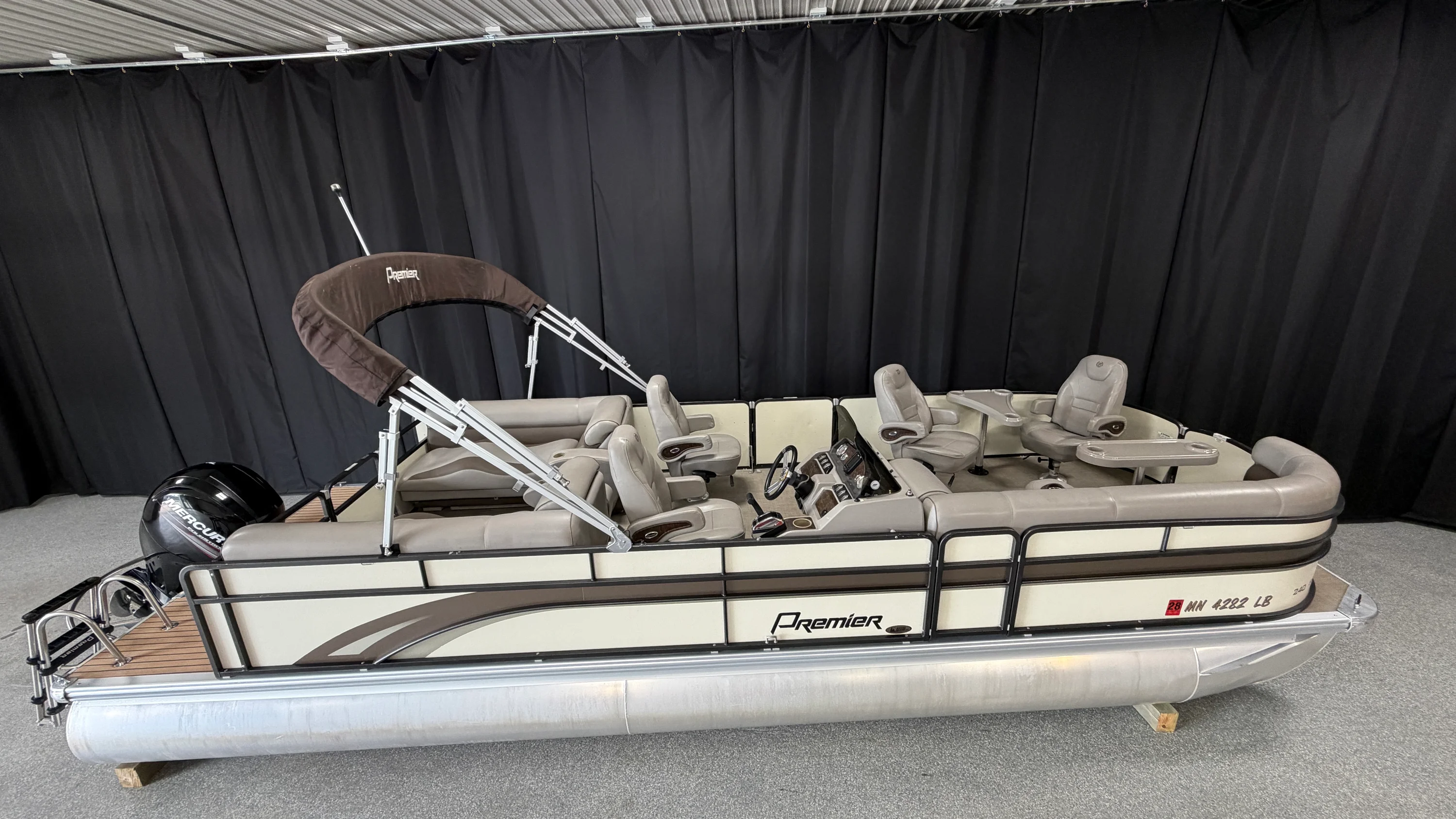 2014 Premier 240 SUNSATION SL Image Thumbnail #1