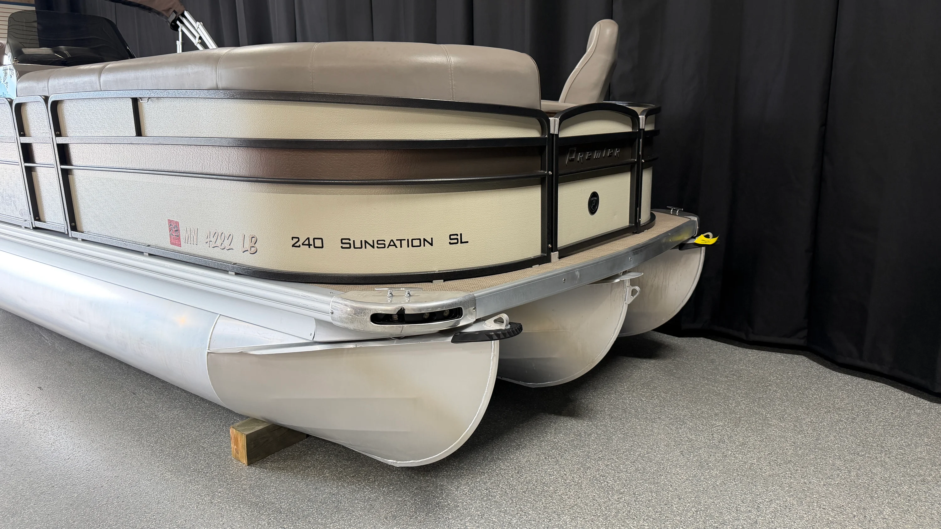 2014 Premier 240 SUNSATION SL Image Thumbnail #7