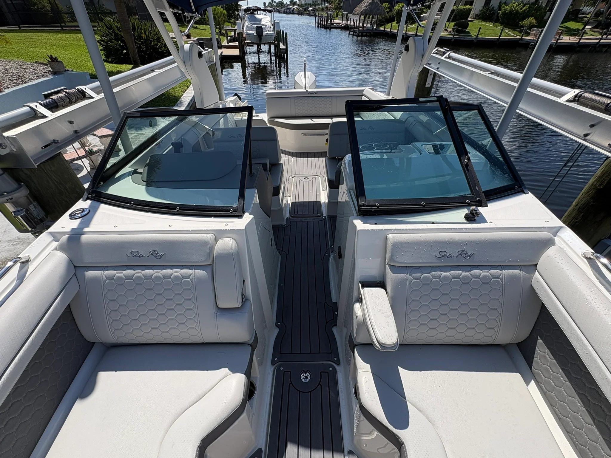 2020 Sea Ray SDX 270 OUTBOARD Image Thumbnail #34