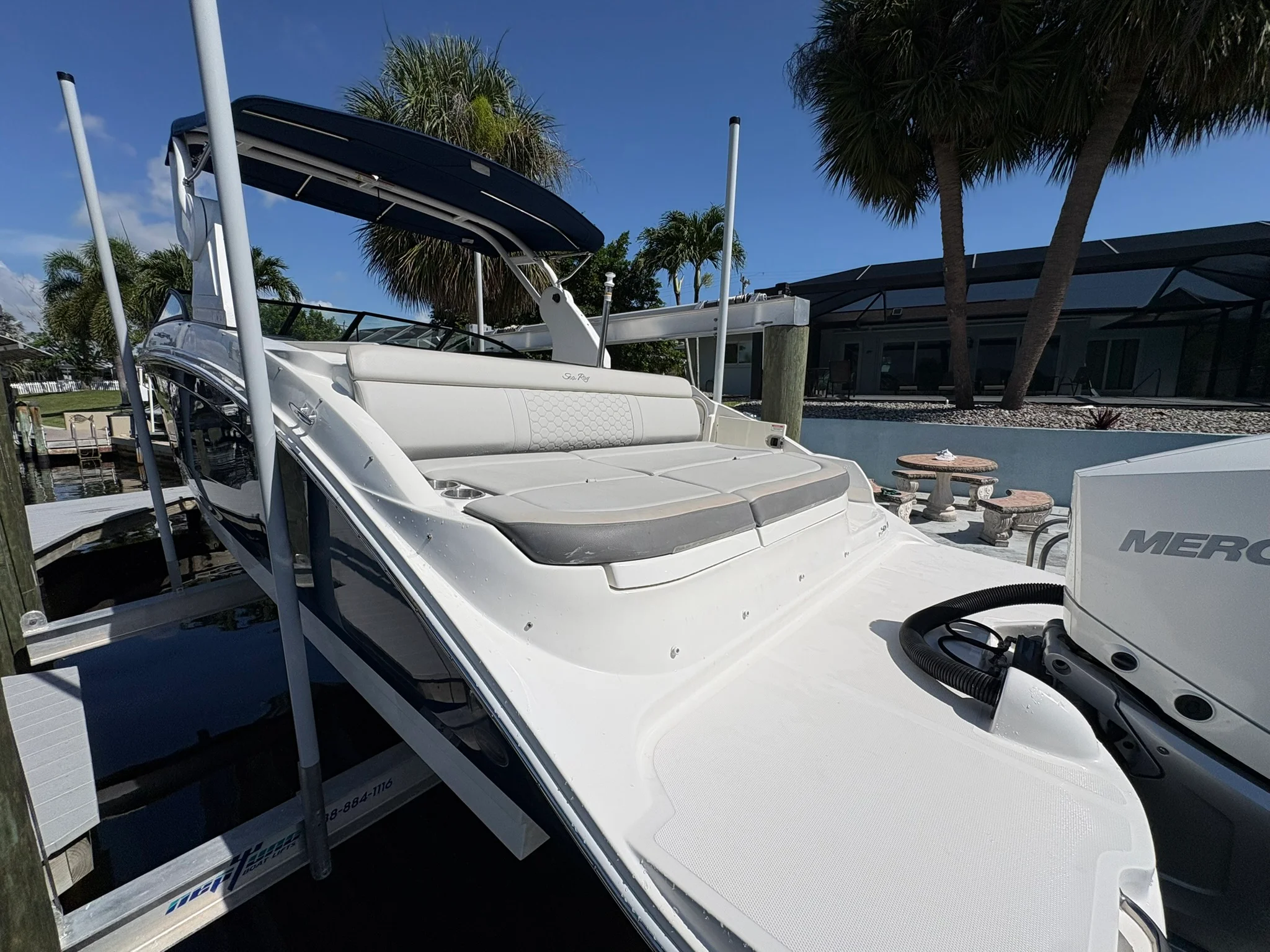 2020 Sea Ray SDX 270 OUTBOARD Image Thumbnail #11
