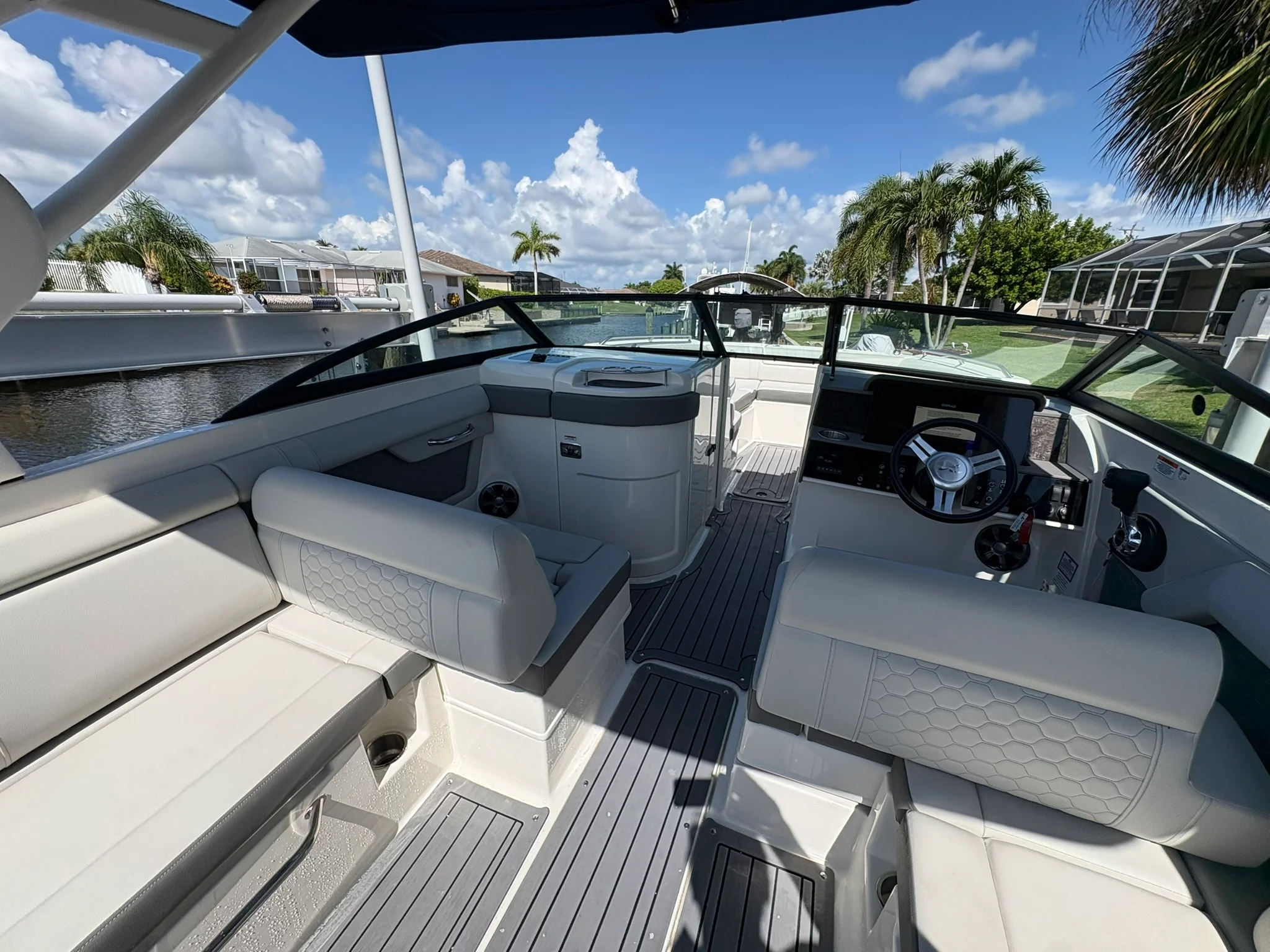 2020 Sea Ray SDX 270 OUTBOARD Image Thumbnail #23