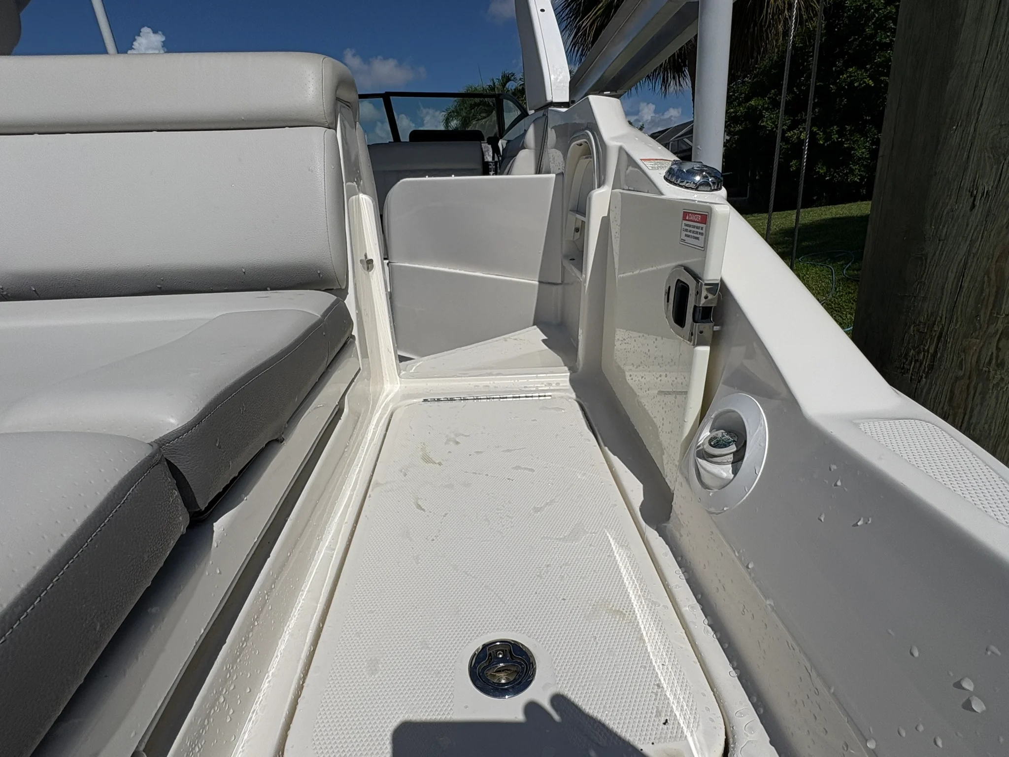 2020 Sea Ray SDX 270 OUTBOARD Image Thumbnail #19
