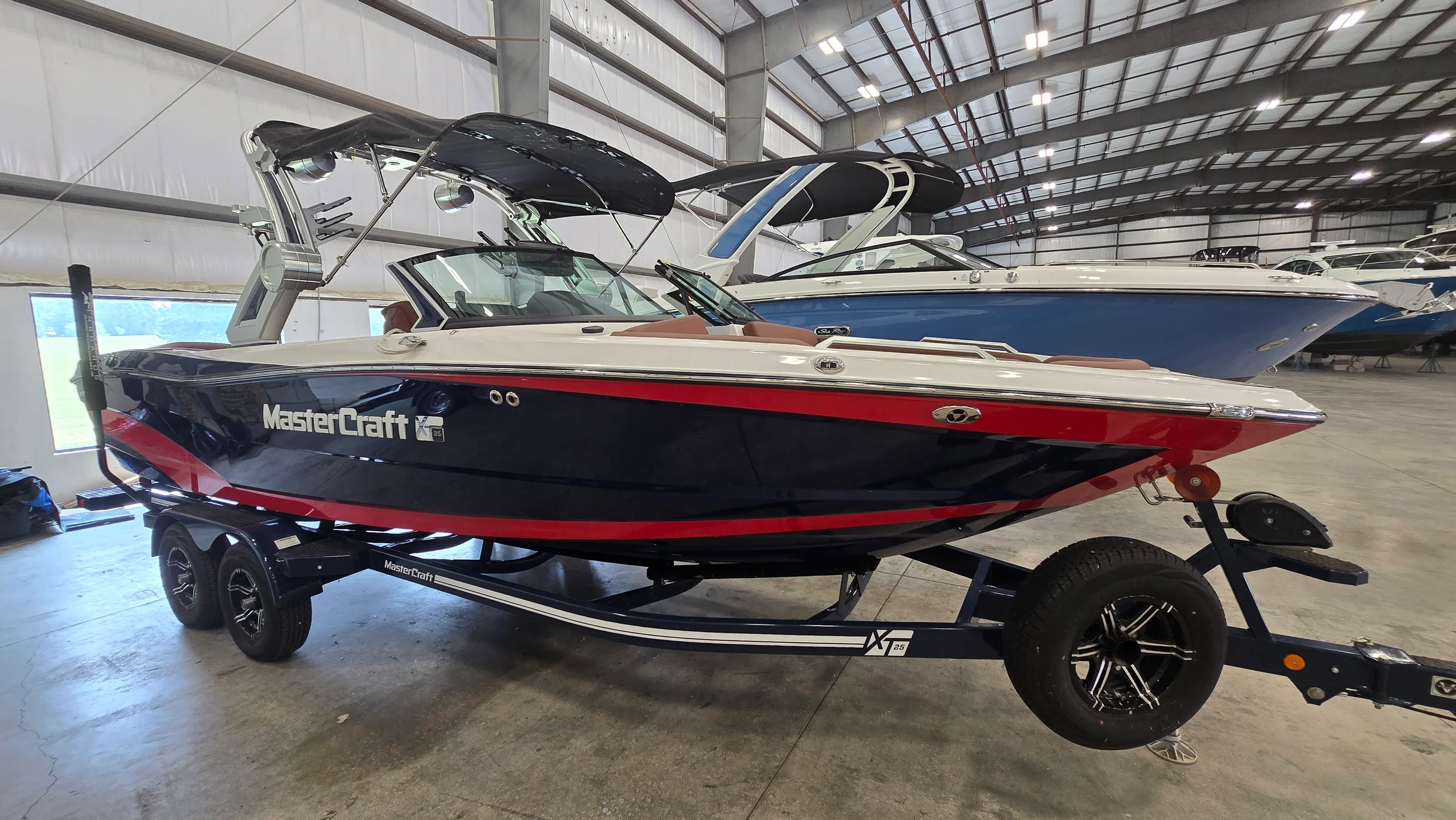 2022 Mastercraft XT25 Image Thumbnail #0