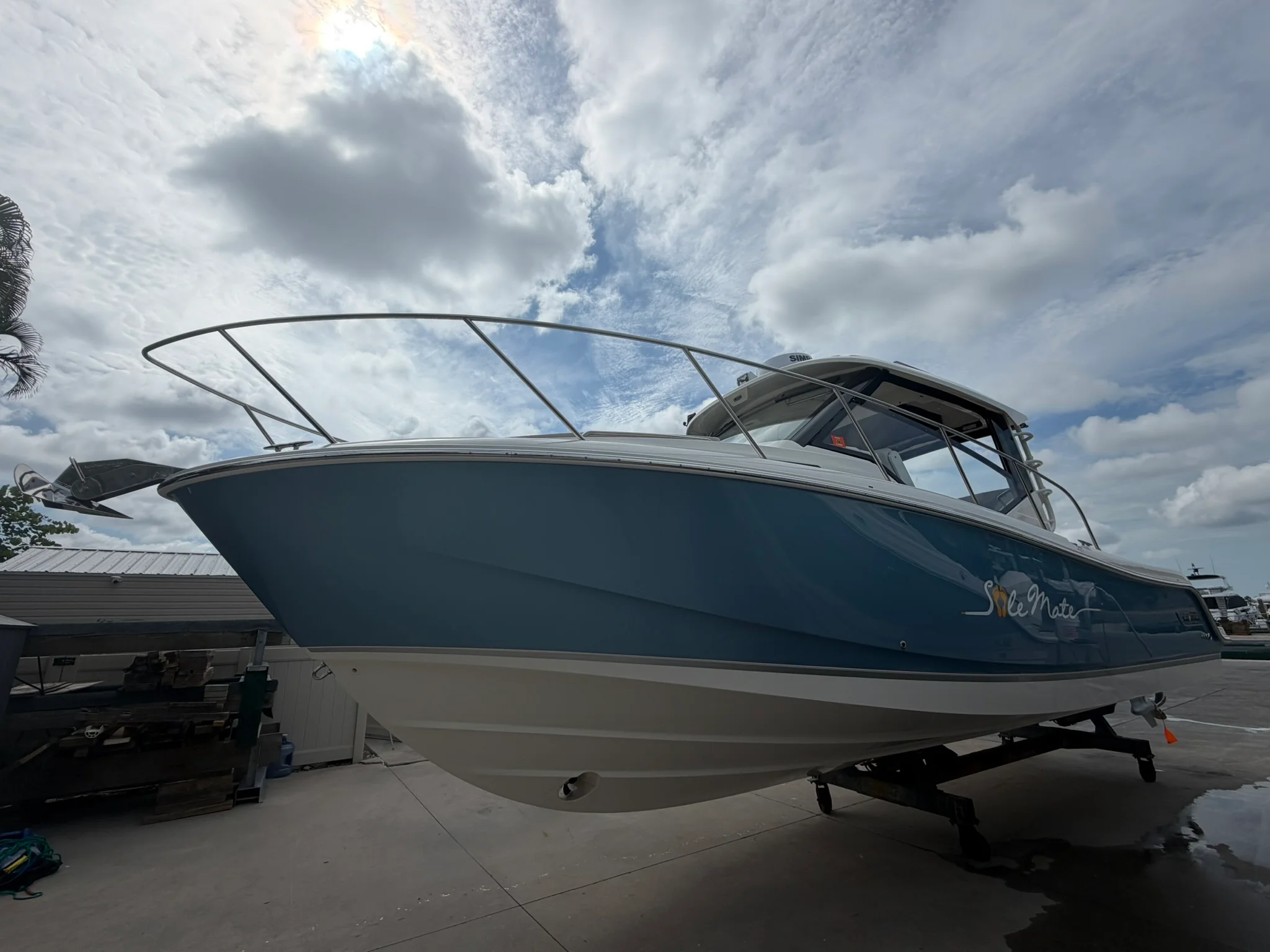 2023 Boston Whaler 325 CONQUEST Image Thumbnail #4
