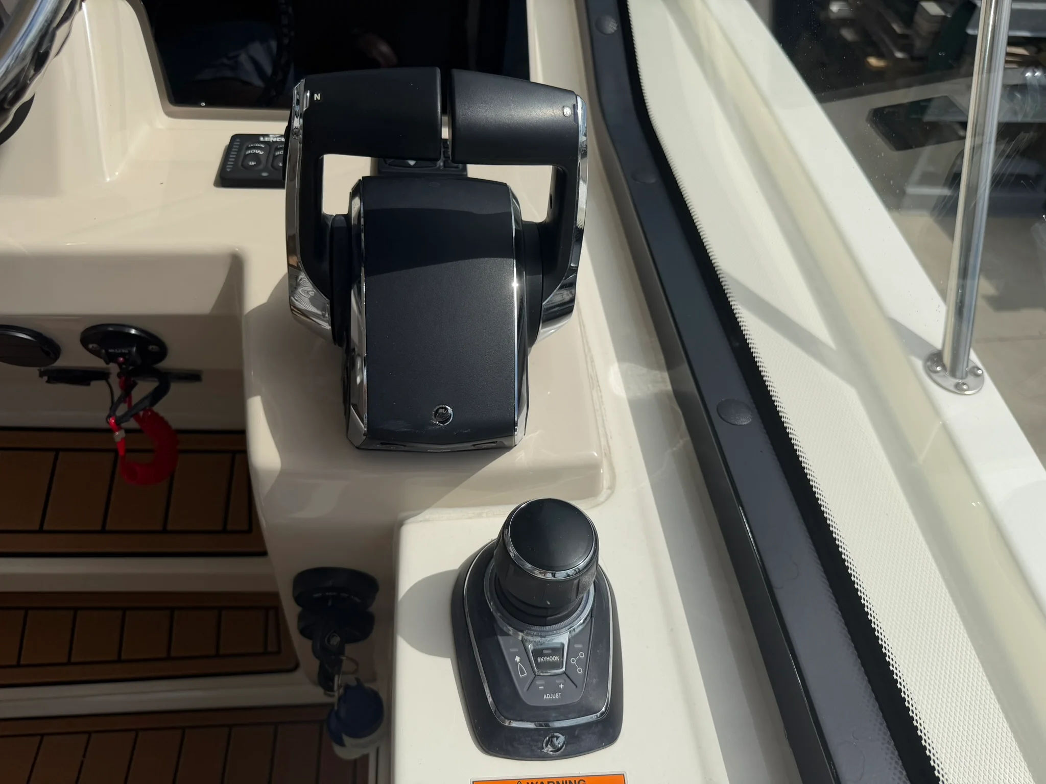 2023 Boston Whaler 325 CONQUEST Image Thumbnail #36