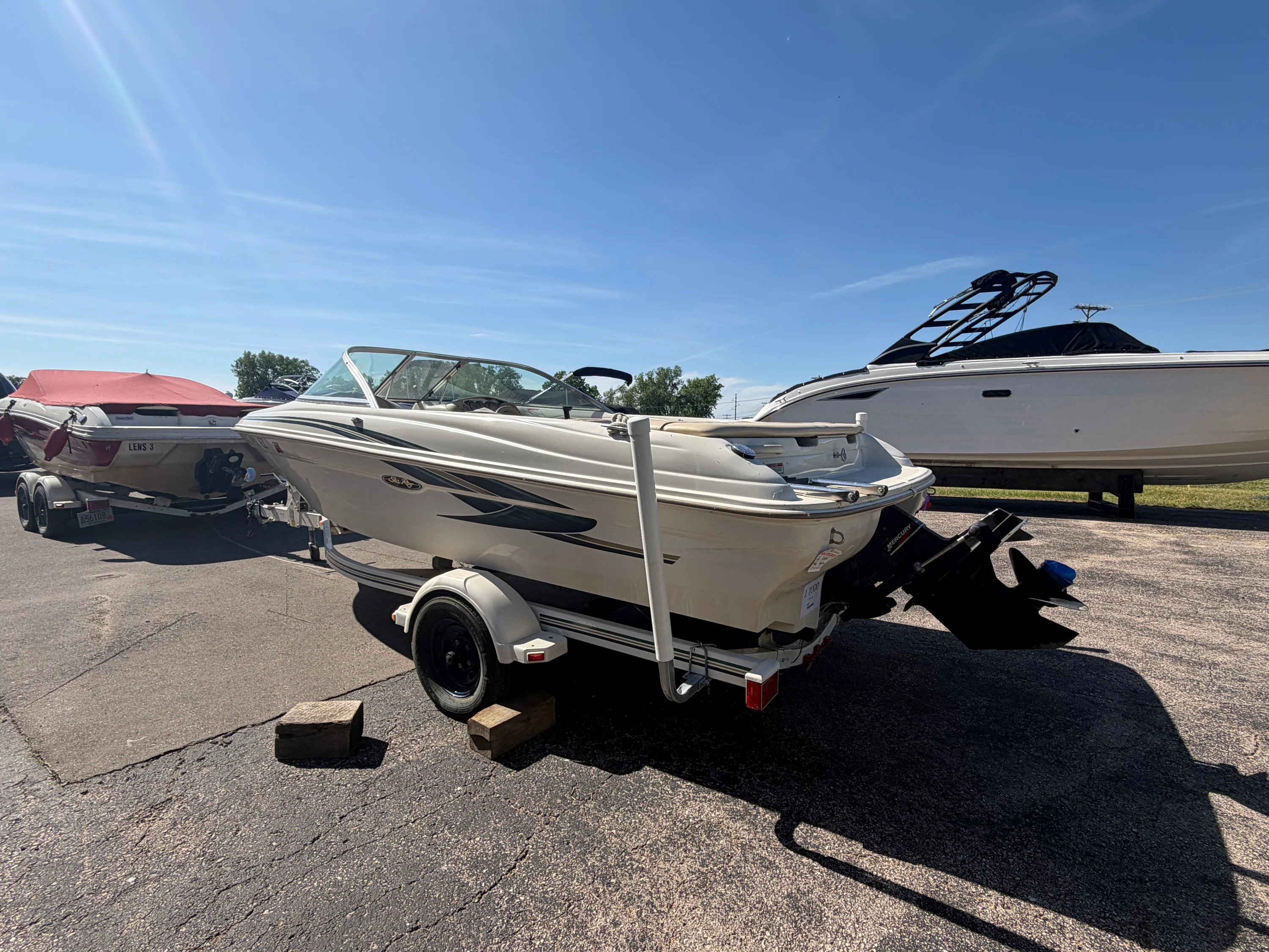 2001 Sea Ray 180 BR Image Thumbnail #3