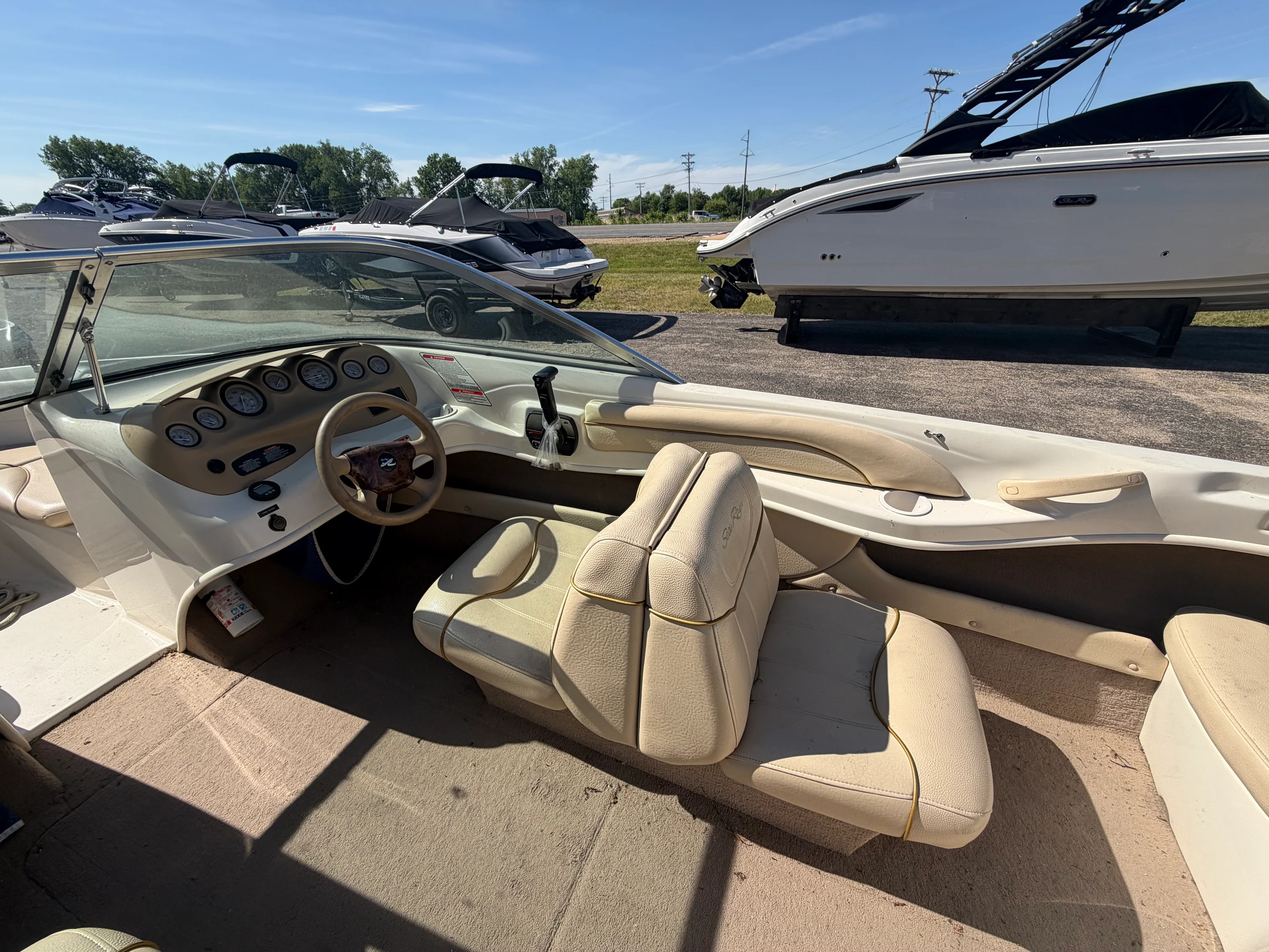 2001 Sea Ray 180 BR Image Thumbnail #6
