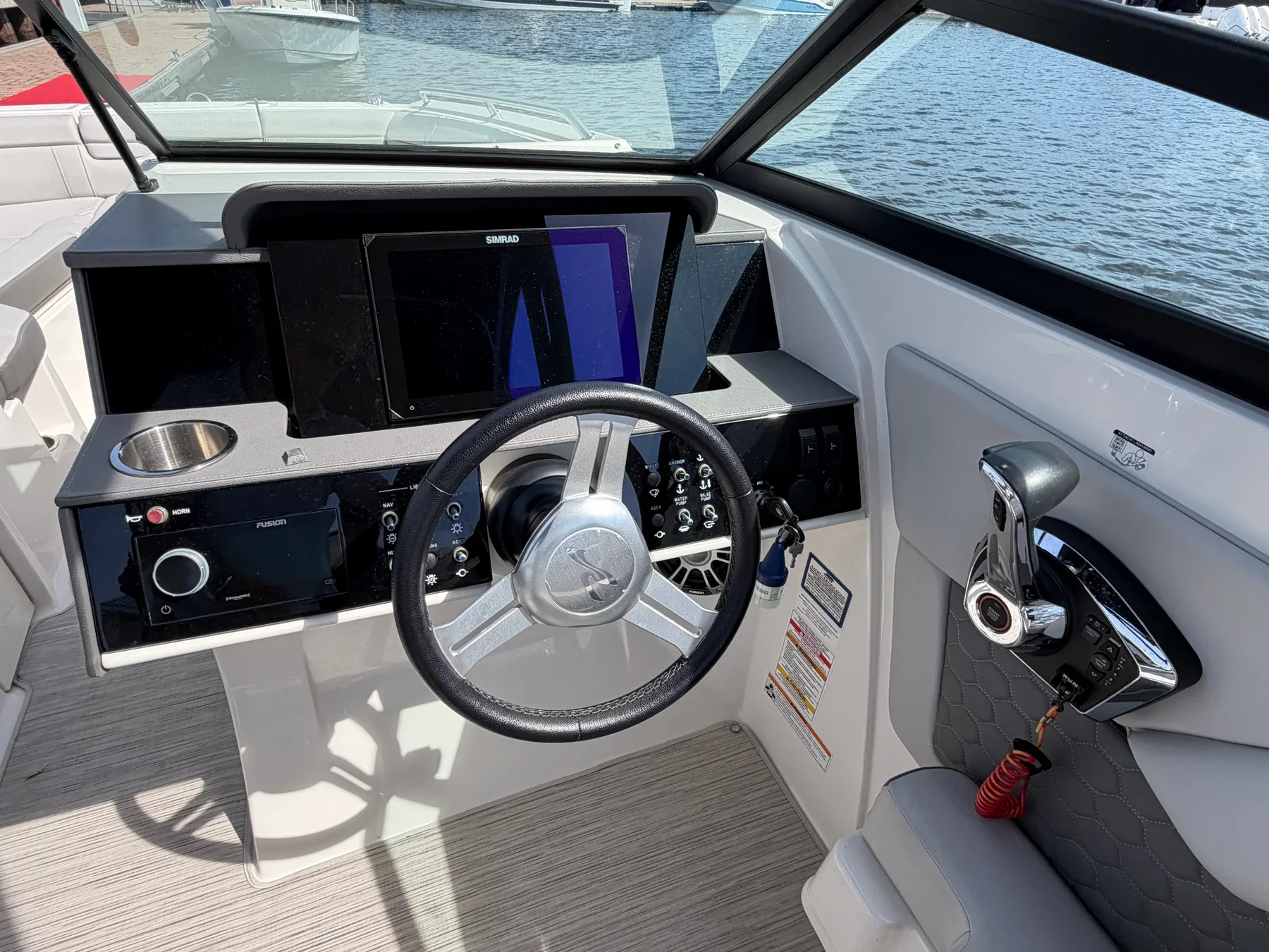 2024 Sea Ray 270 SD OB Image Thumbnail #29